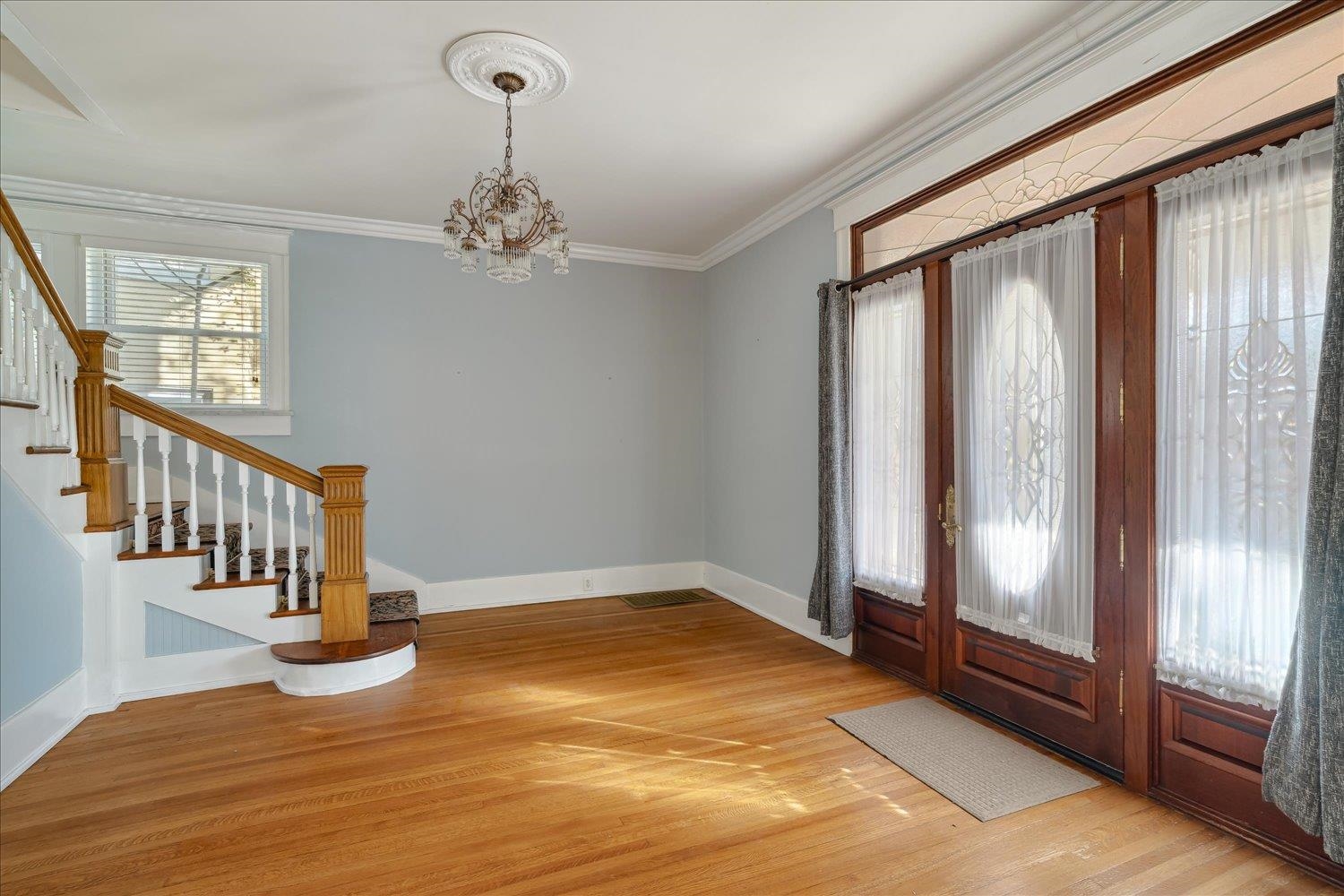 1630 Carr Ave Property Photo 9