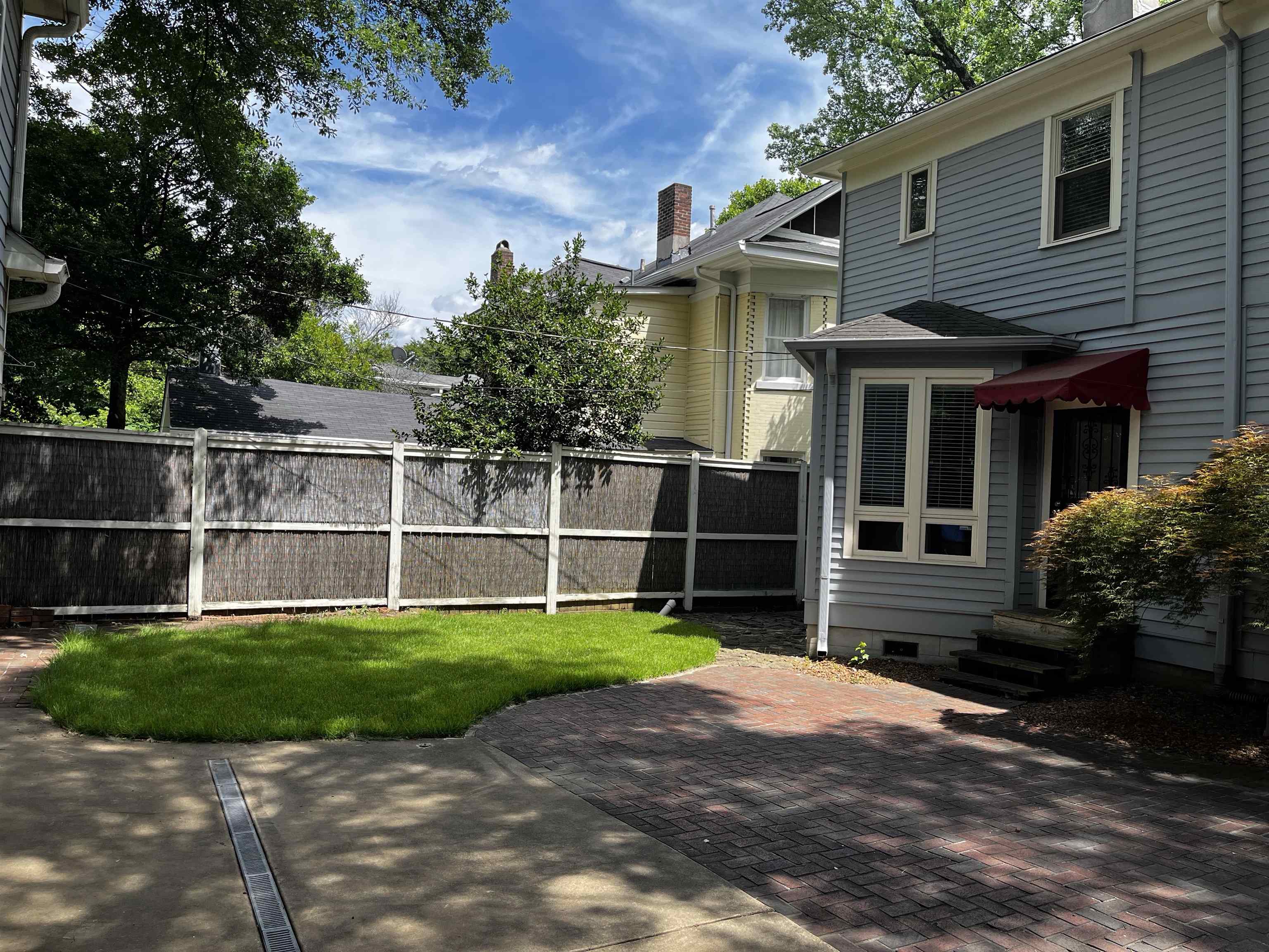 1630 Carr Ave Property Photo 30