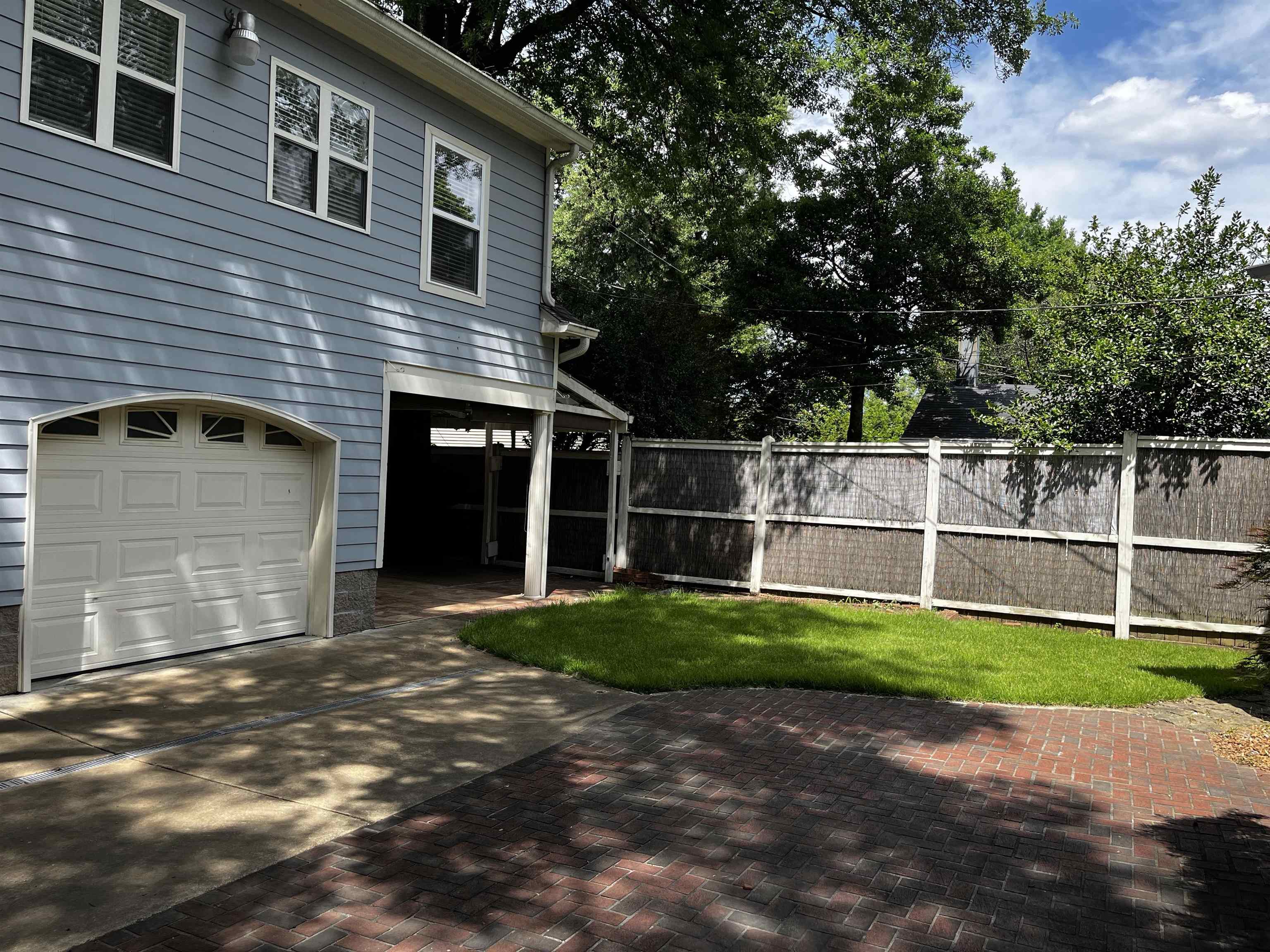 1630 Carr Ave Property Photo 31
