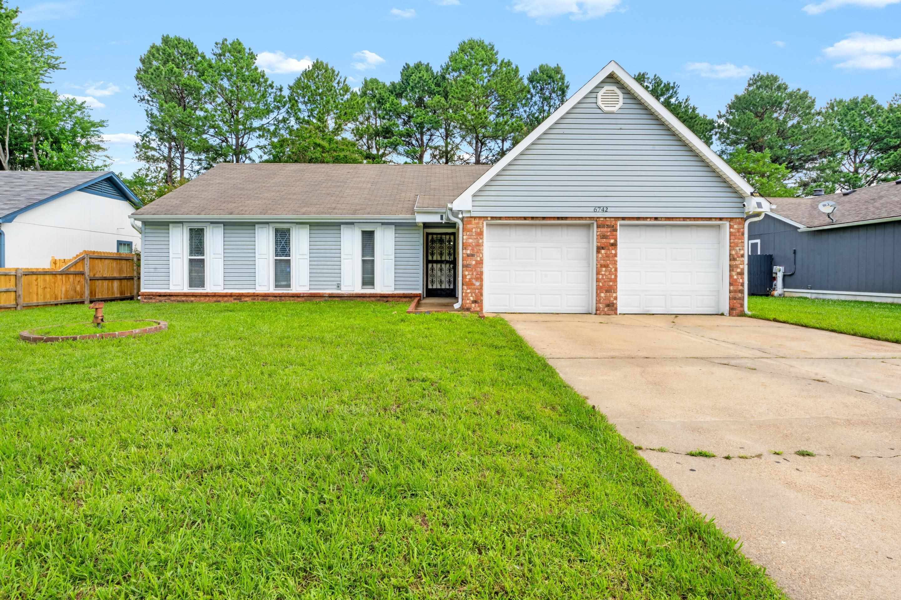 6742 Norfield Dr Property Photo 21