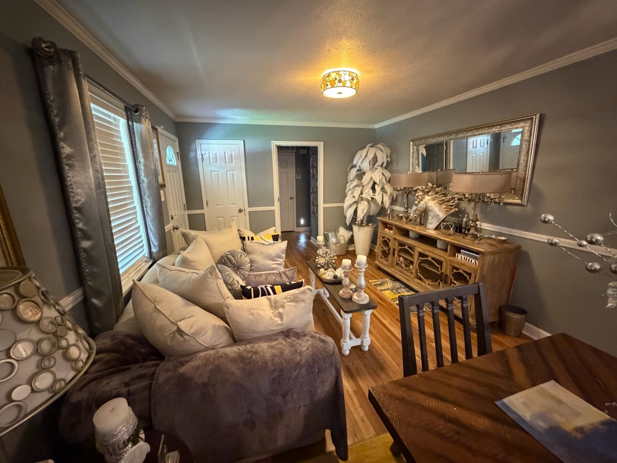 383 Shofner Ave Property Photo 5