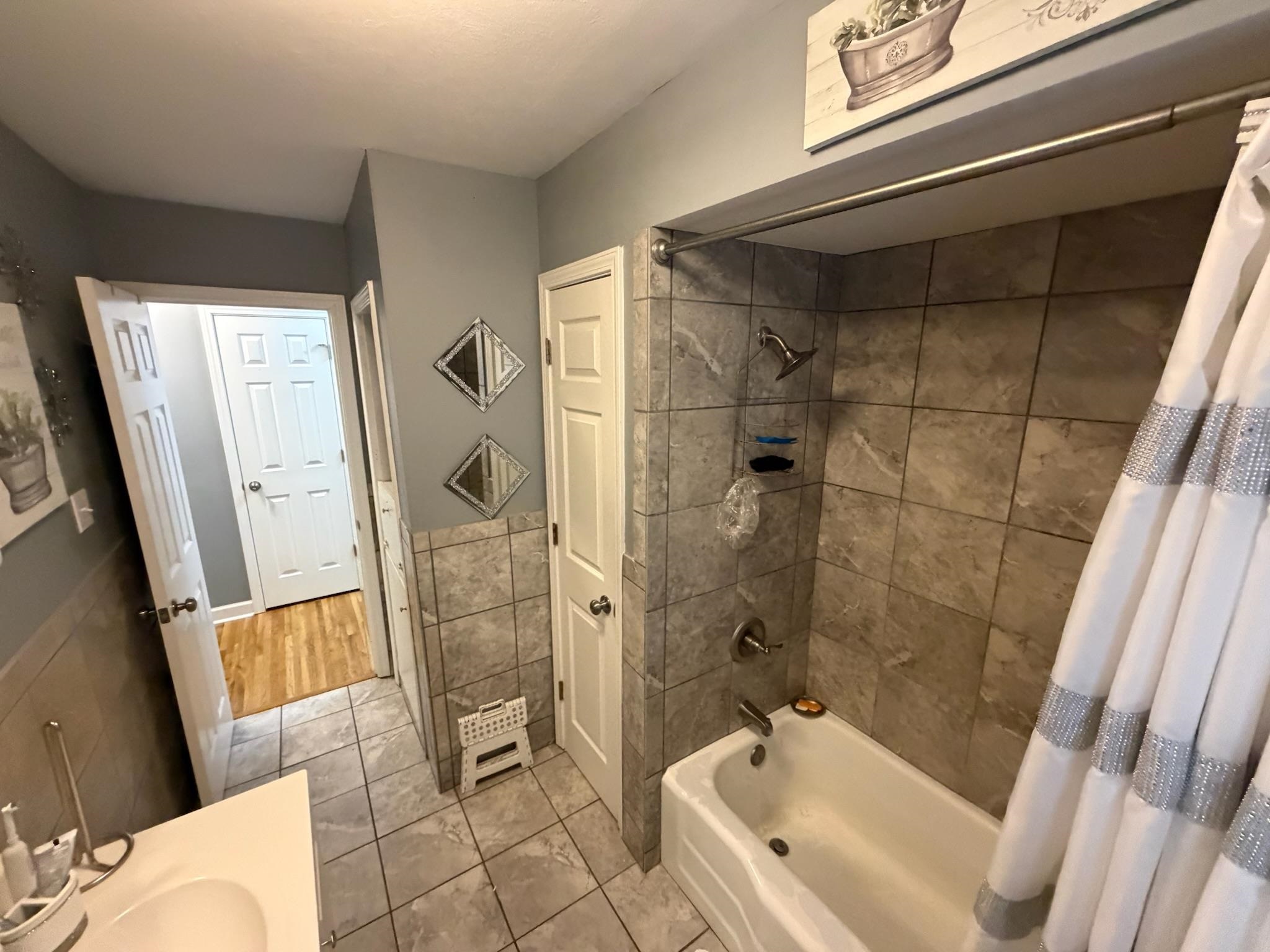 383 Shofner Ave Property Photo 25