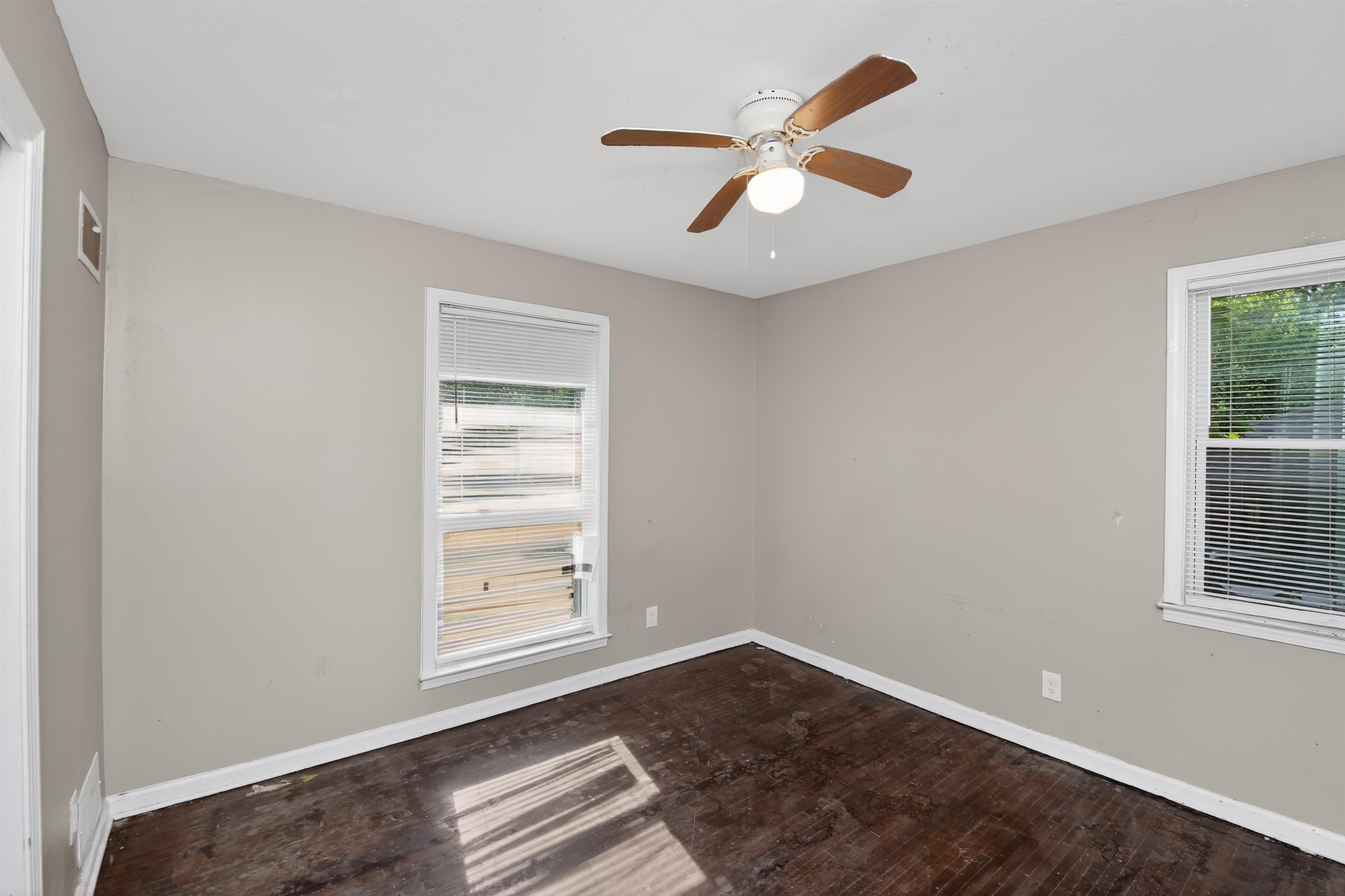 3958 Bishops Bridge Rd Property Photo 13