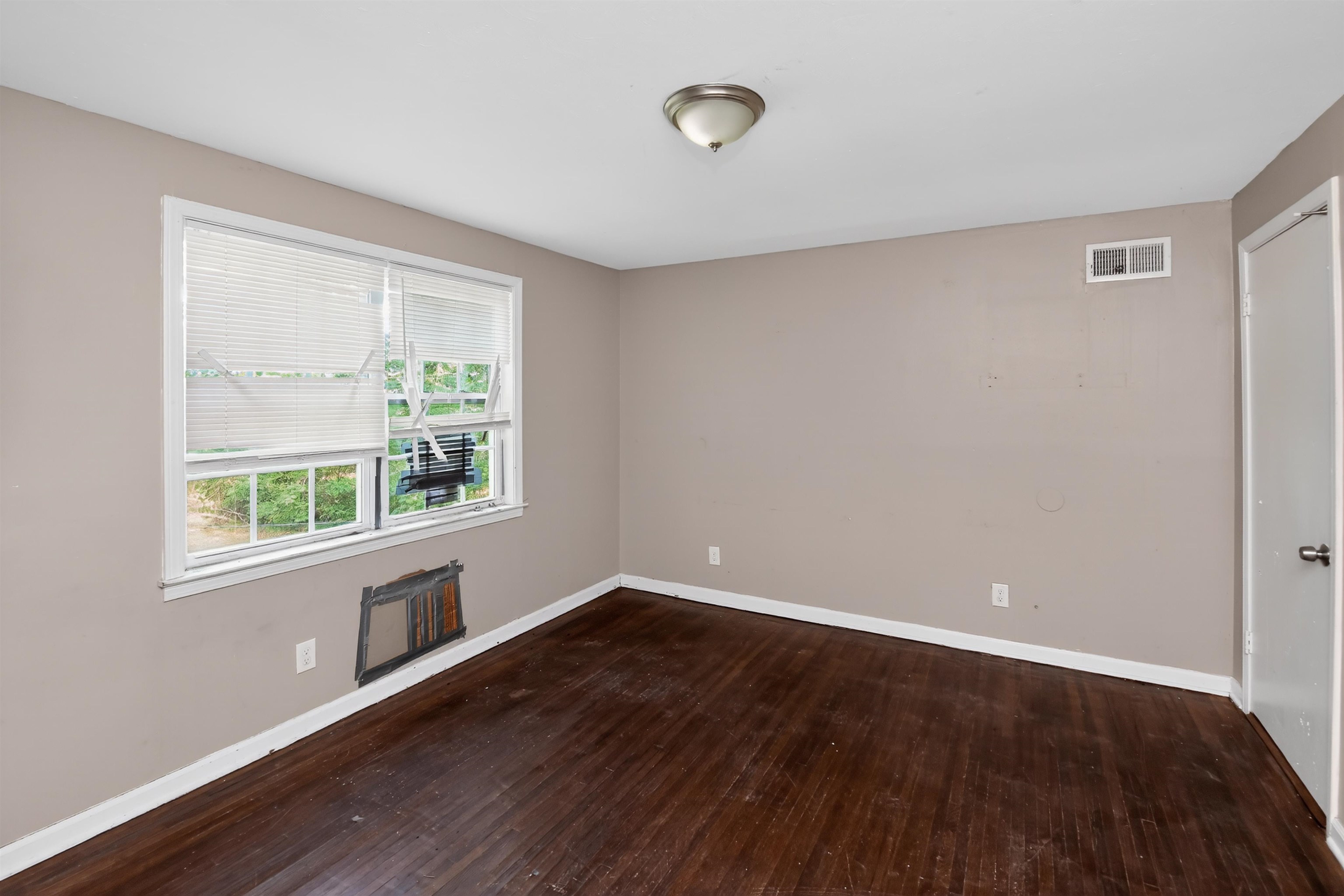 3958 Bishops Bridge Rd Property Photo 14