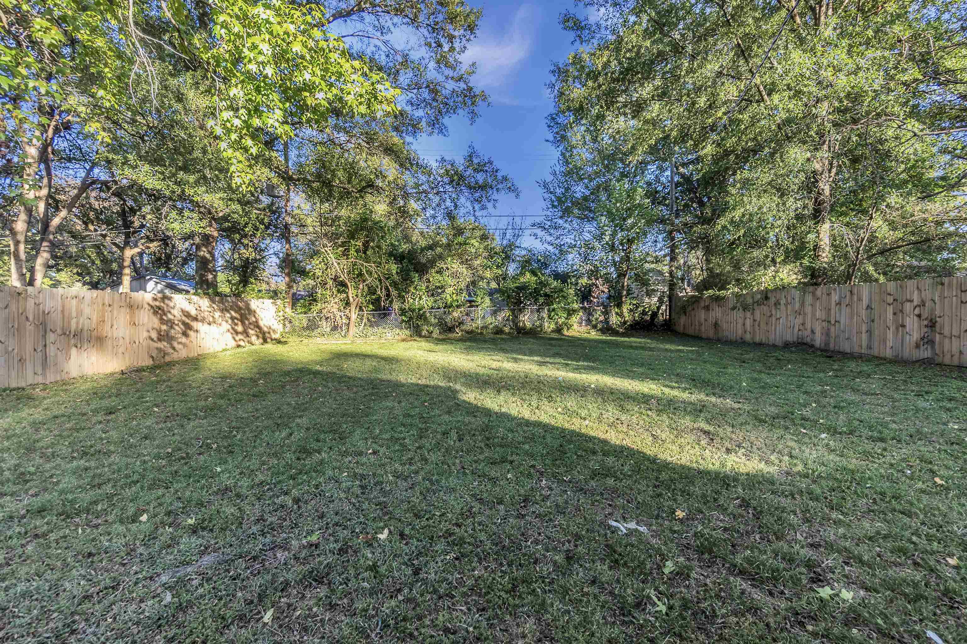 1136 S White Station Rd Property Photo 19