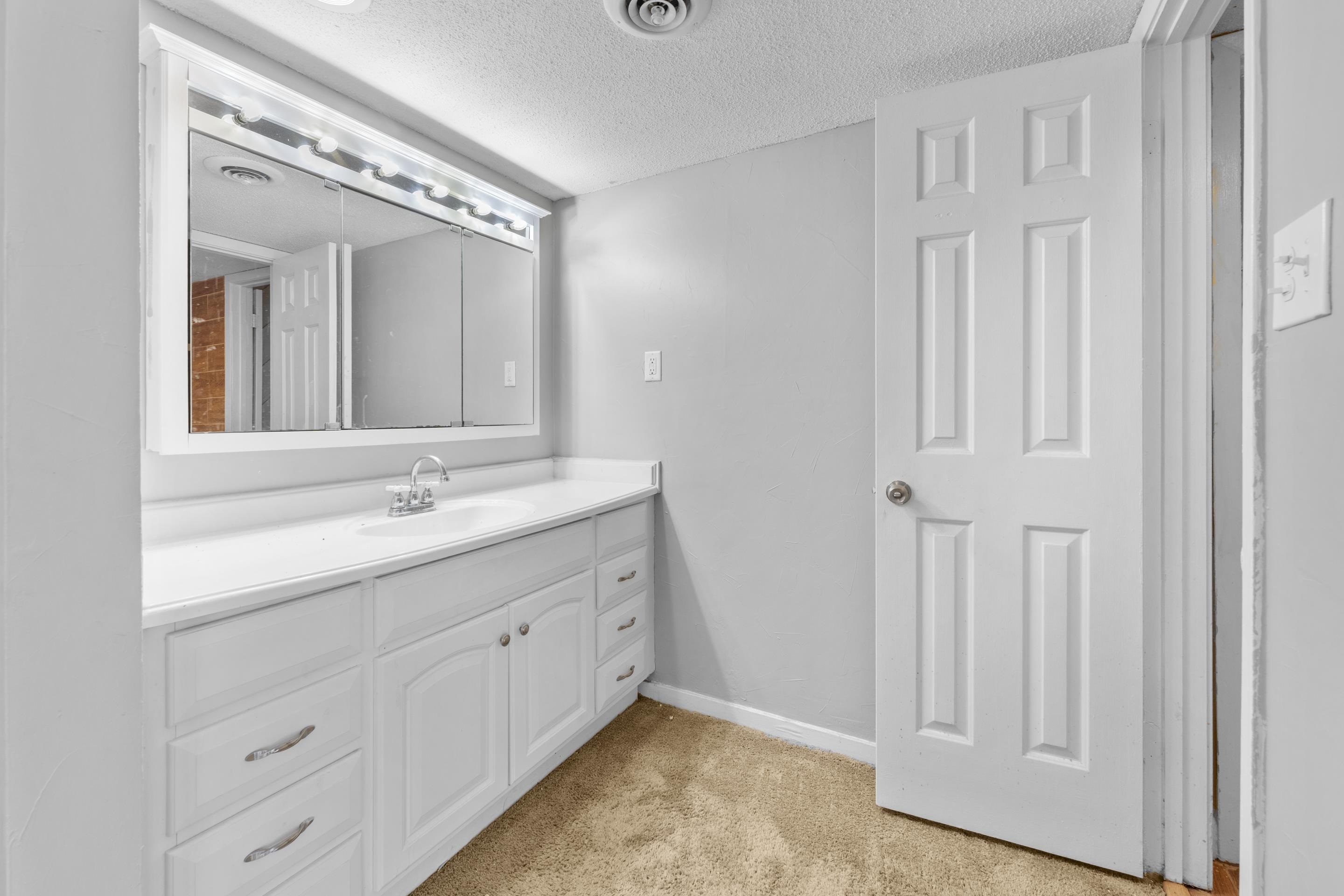 184 Mysen Dr Property Photo 23