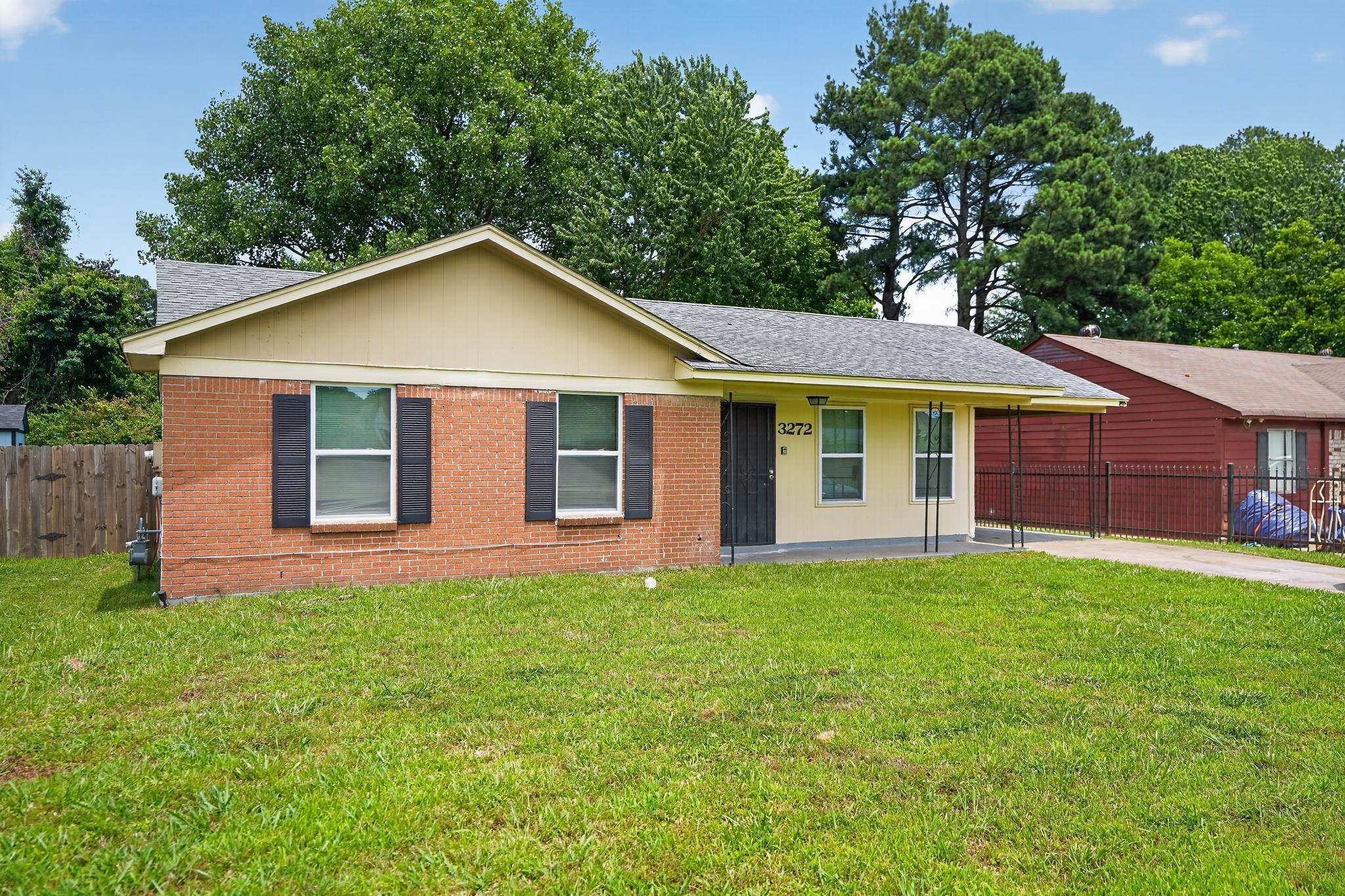 3272 EGYPT-CENTRAL DR Property Photo 1