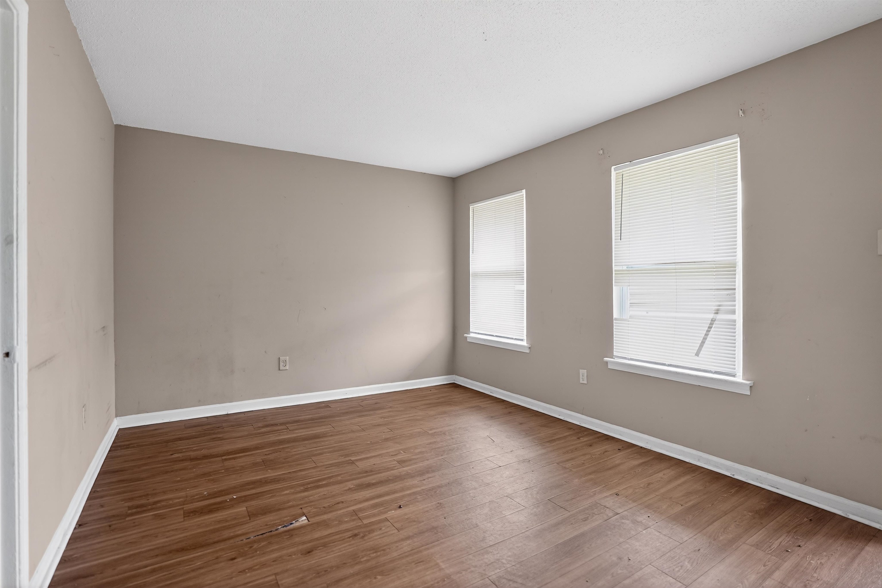 3272 Egypt-central Dr Property Photo 6