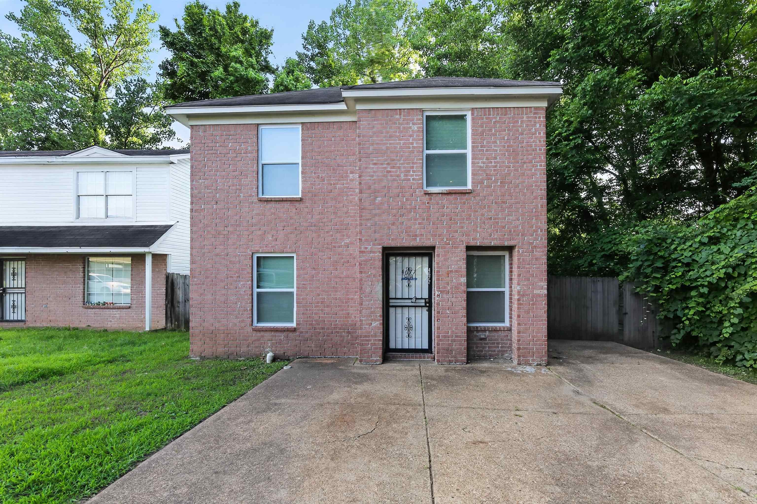 4677 Christyshire Dr Property Photo 1
