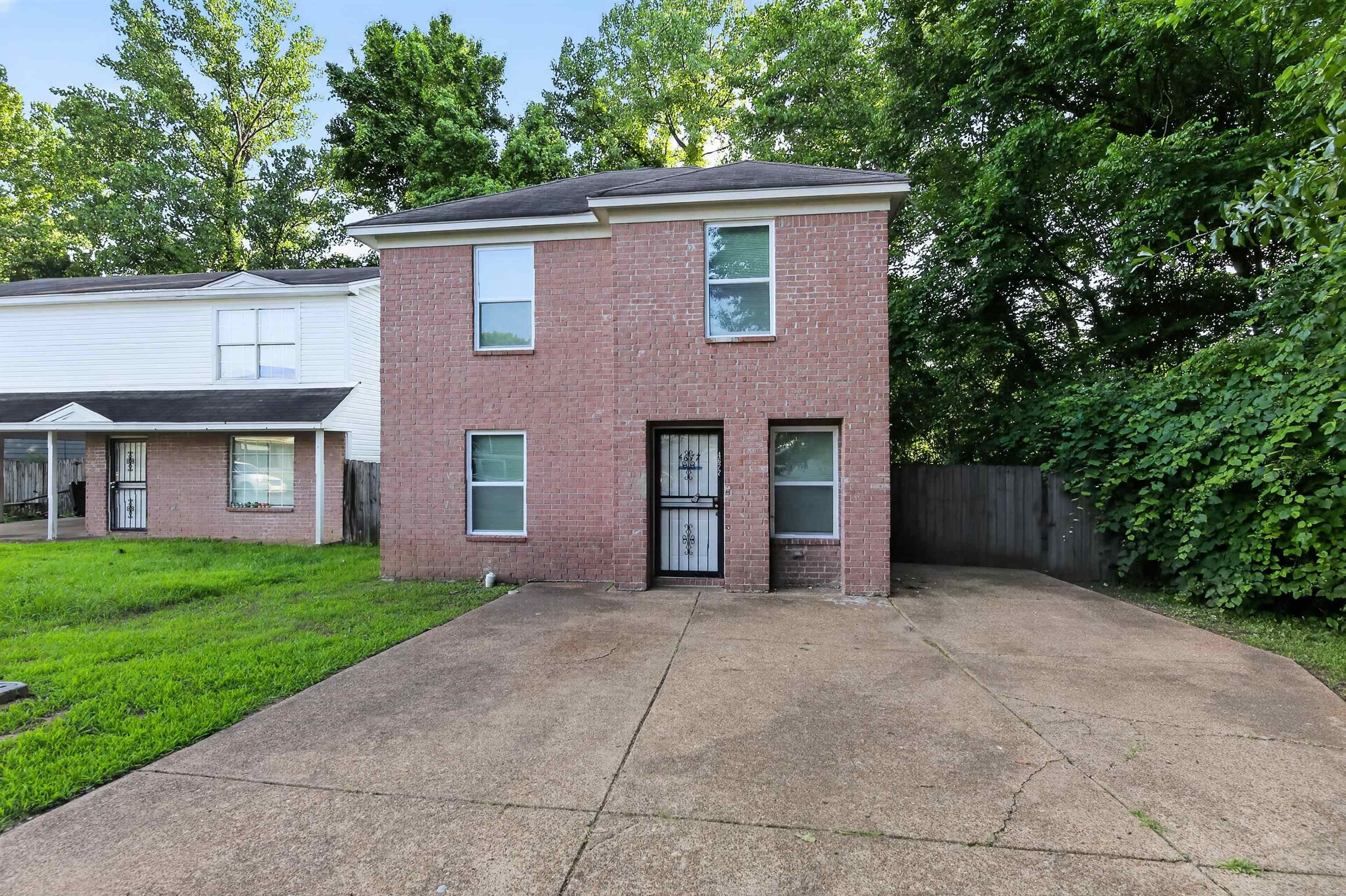 4677 Christyshire Dr Property Photo 5
