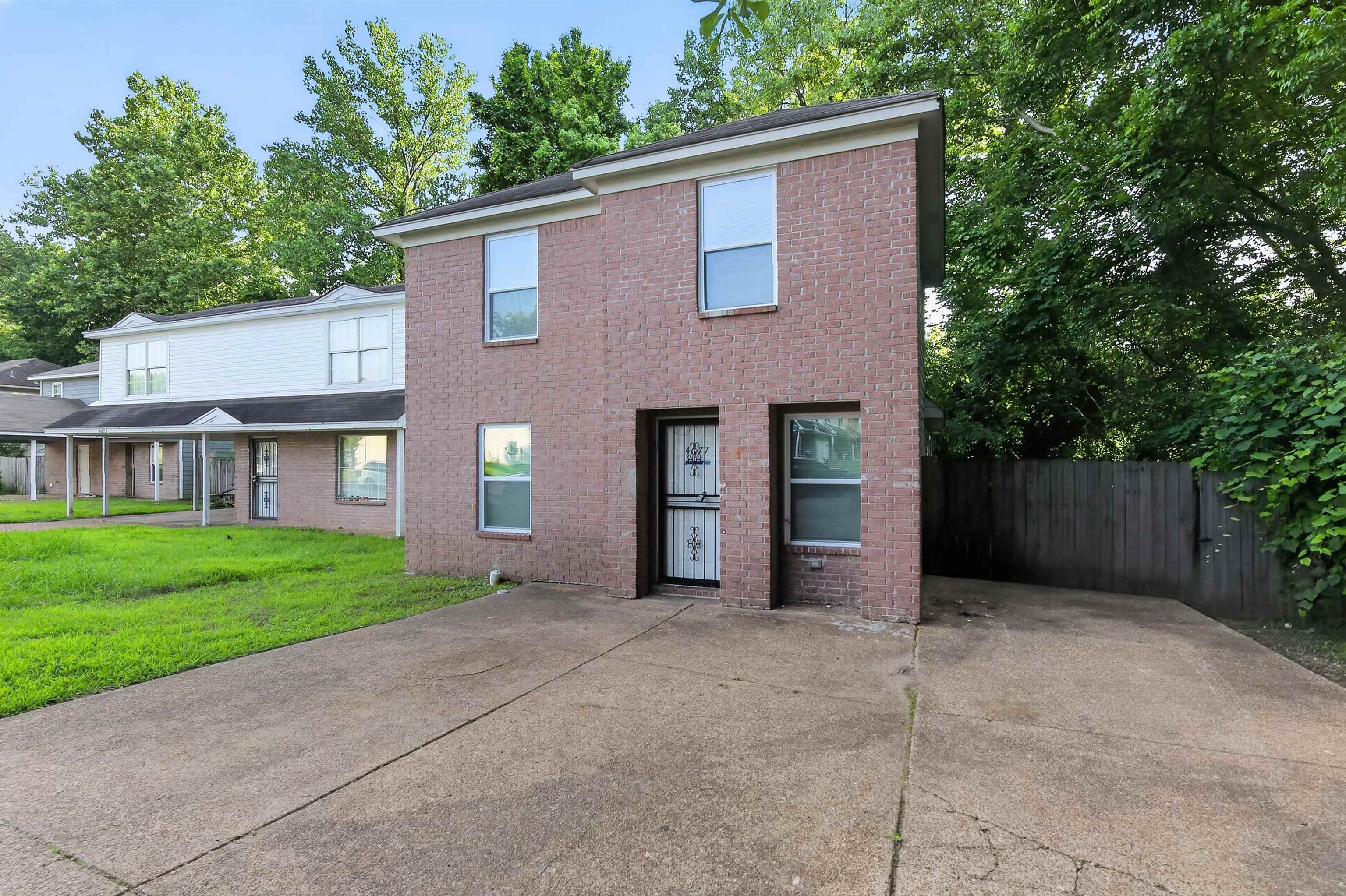 4677 Christyshire Dr Property Photo 6