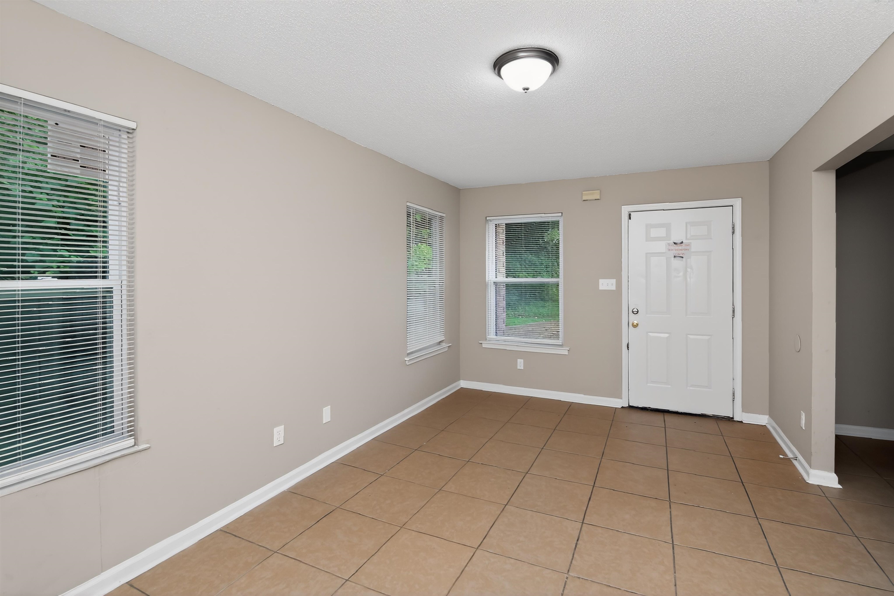 4677 Christyshire Dr Property Photo 14