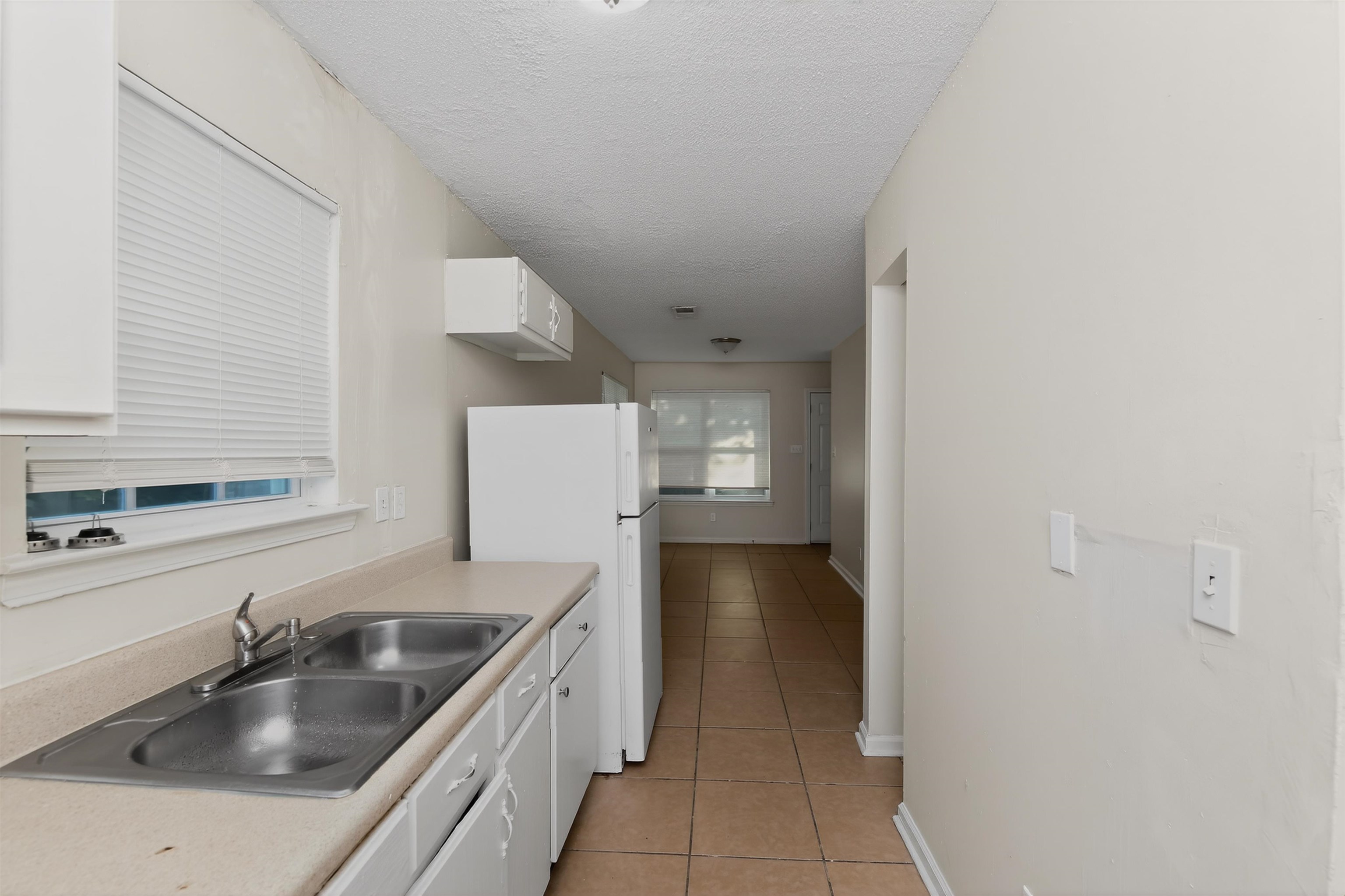 4677 Christyshire Dr Property Photo 17