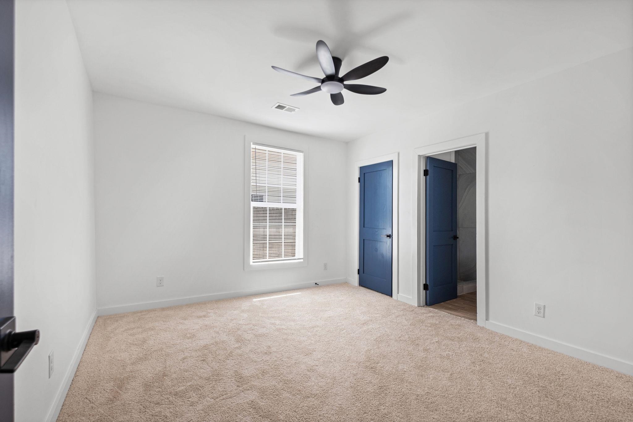 3707 Faxon Ave Property Photo 13