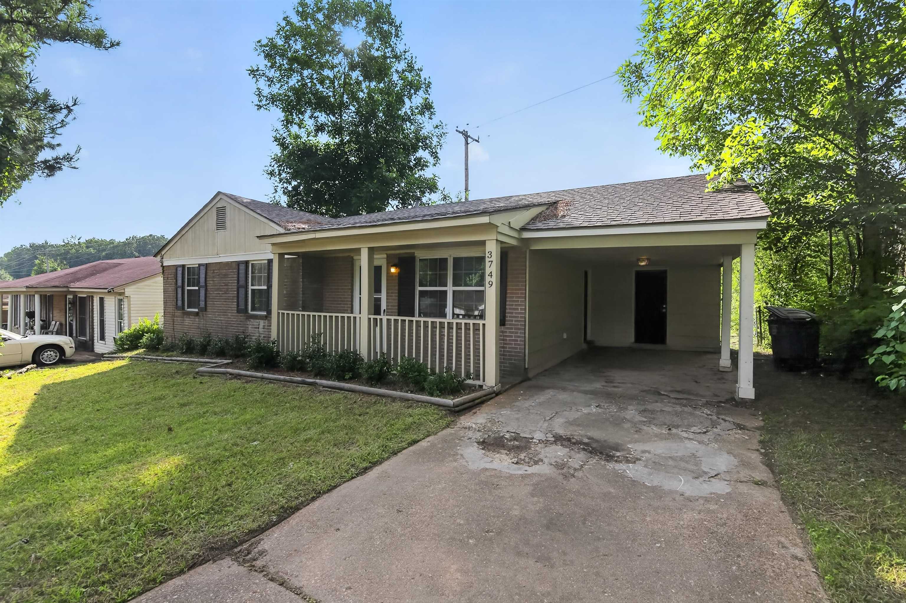 3749 Wolf Trail Dr Property Photo 6