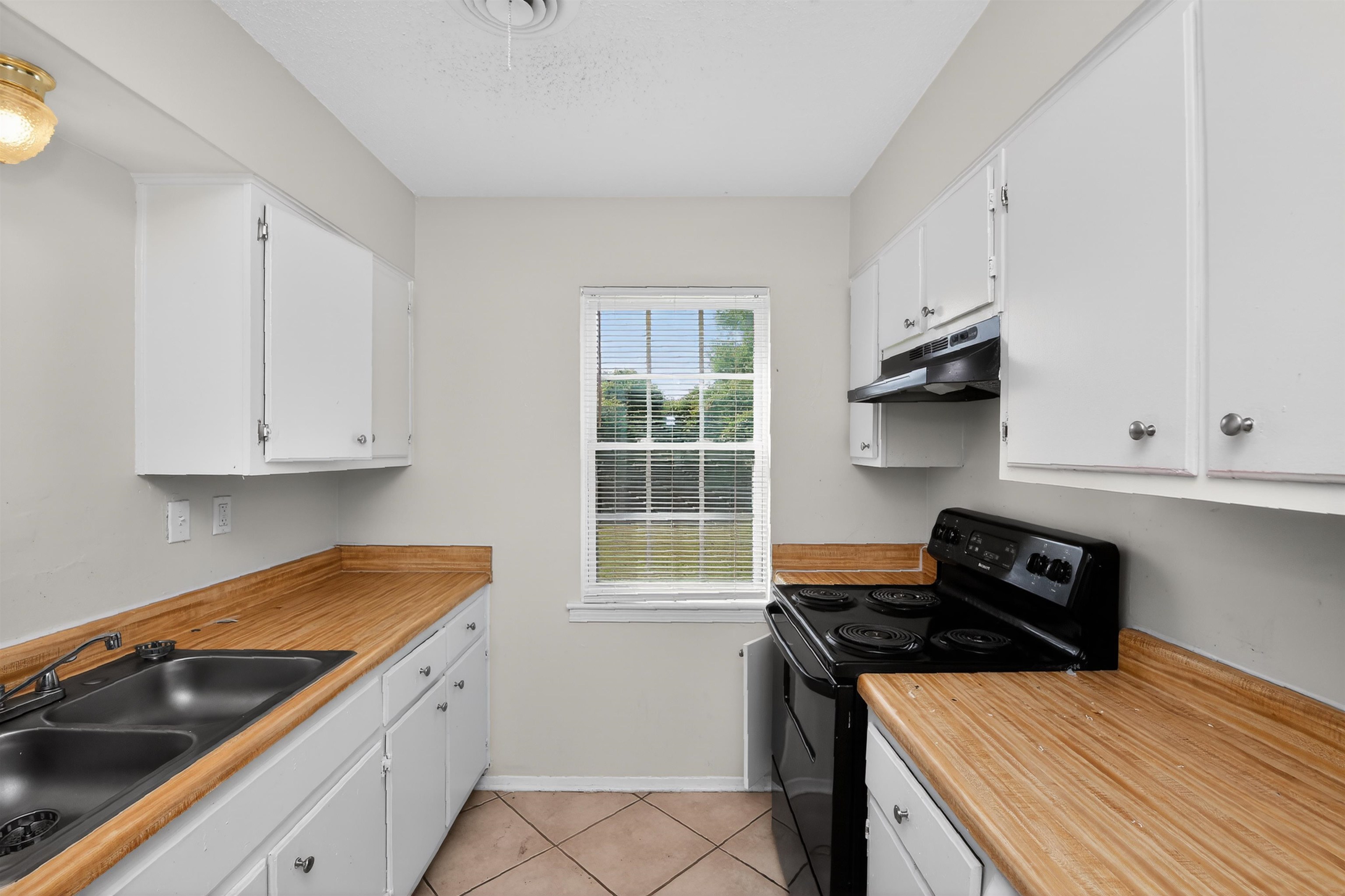 3749 Wolf Trail Dr Property Photo 12
