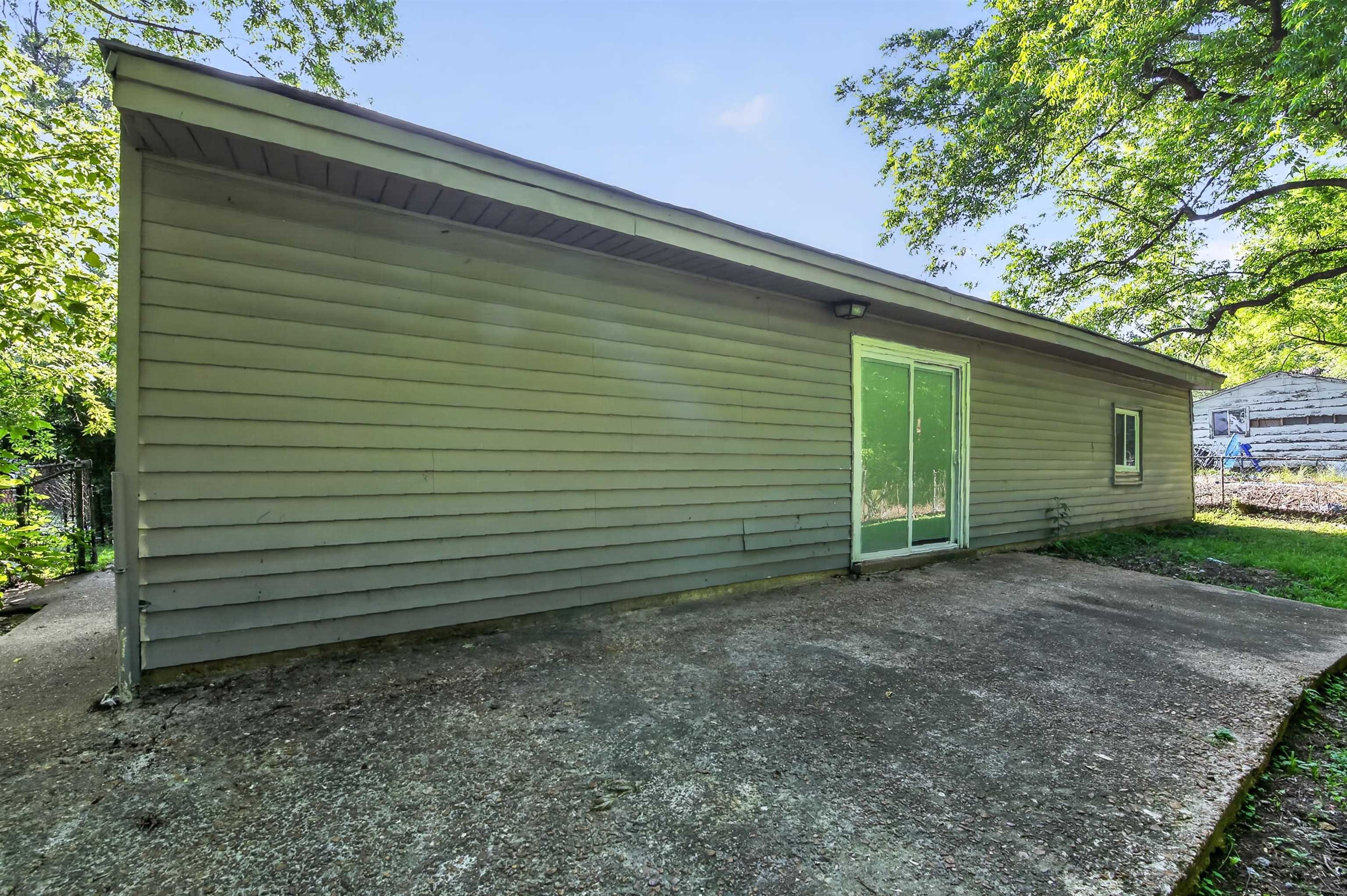 3696 Debby Dr Property Photo 2