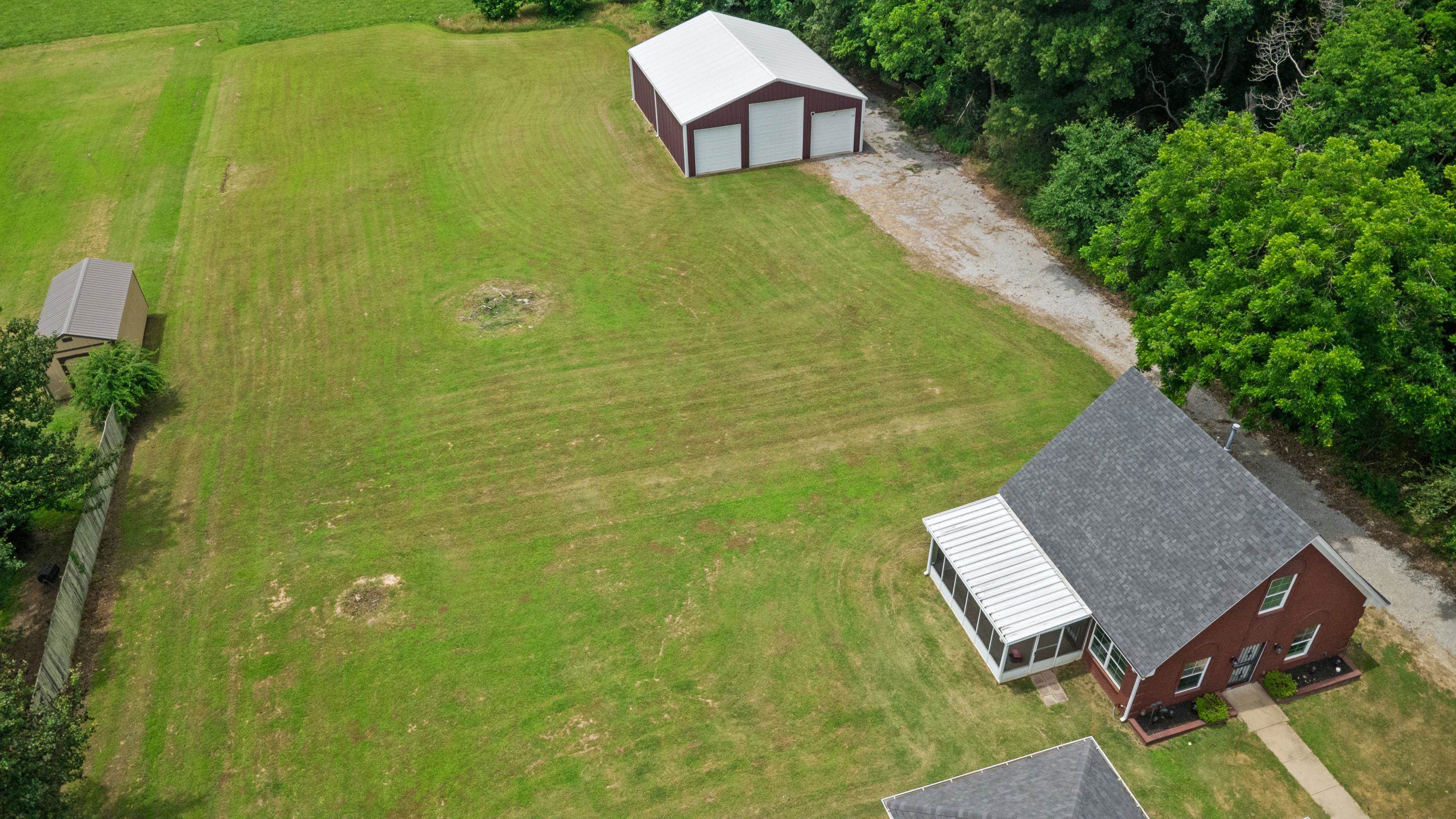 7757 Brunswick Rd Property Photo 40