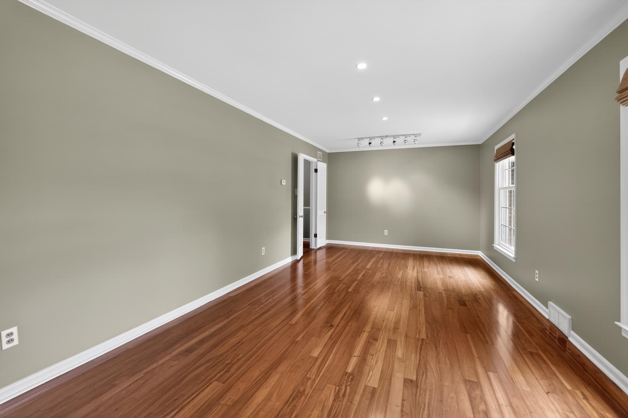 5378 Dee Cv Property Photo 5