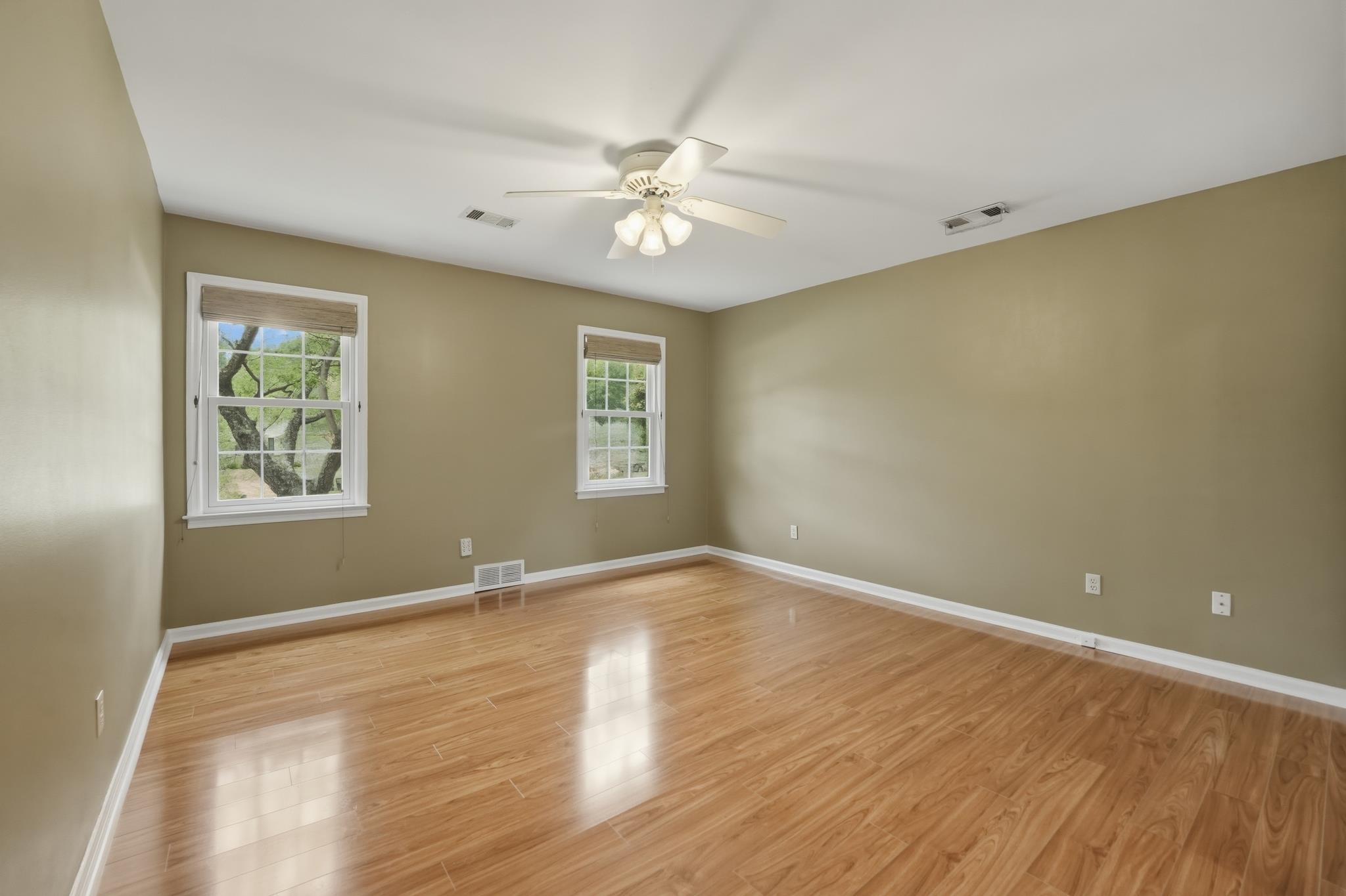 5378 Dee Cv Property Photo 15
