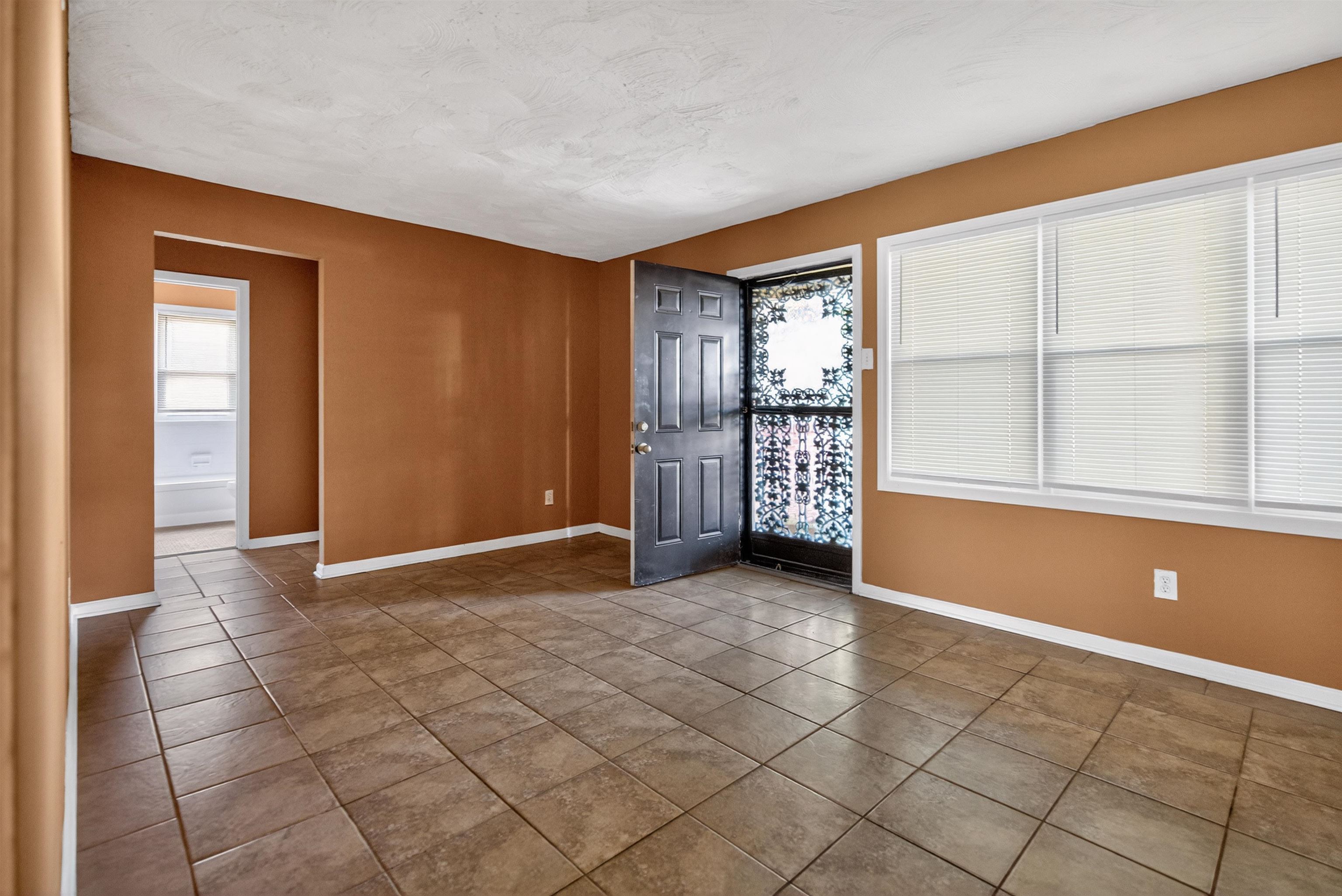 3464 Southland St Property Photo 7