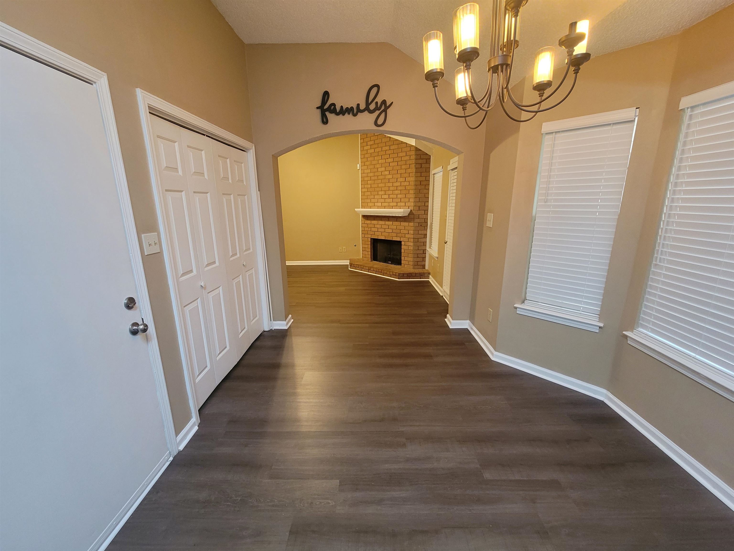 6915 Brady Hill Dr Property Photo 15