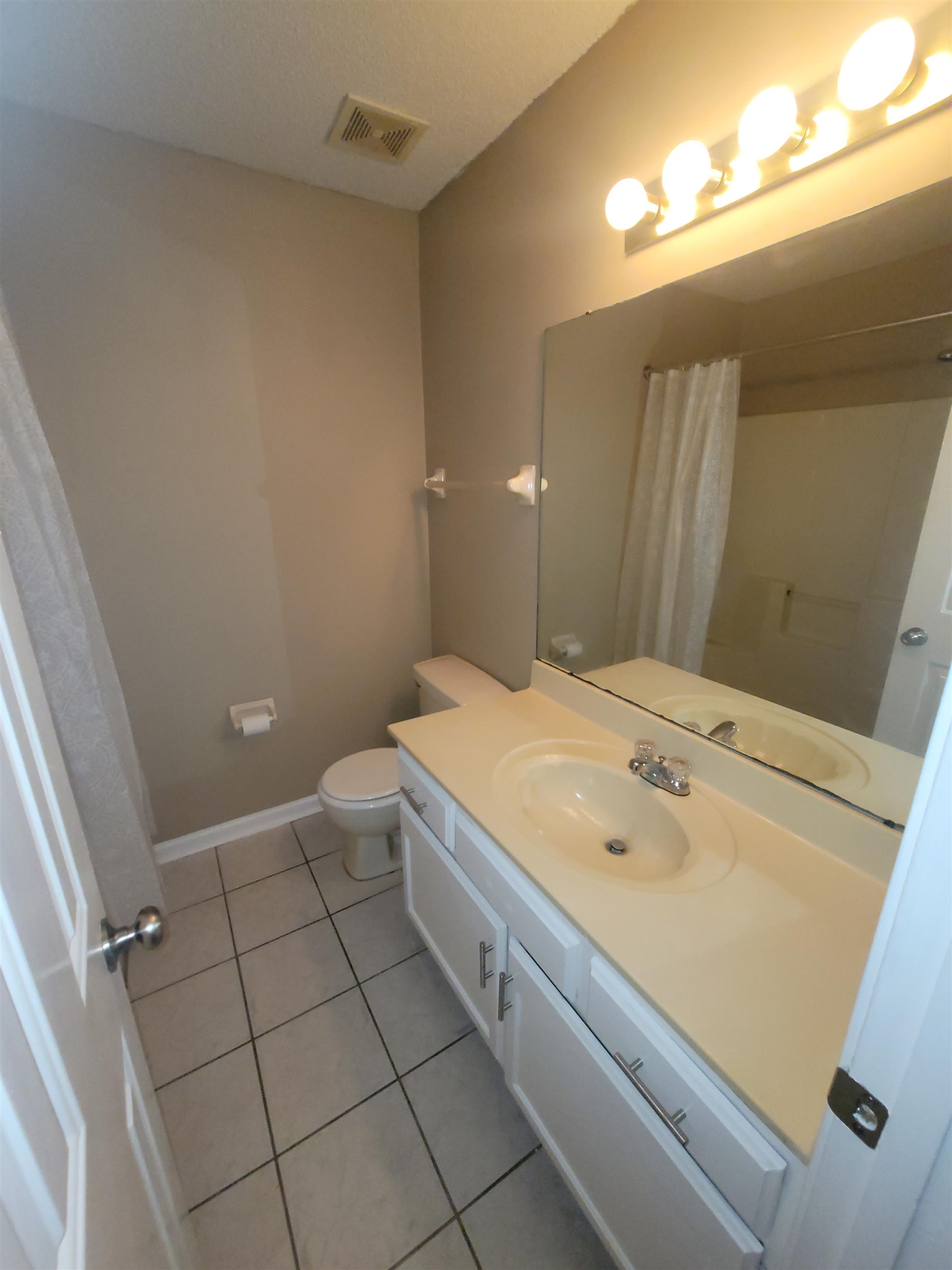 6915 Brady Hill Dr Property Photo 21