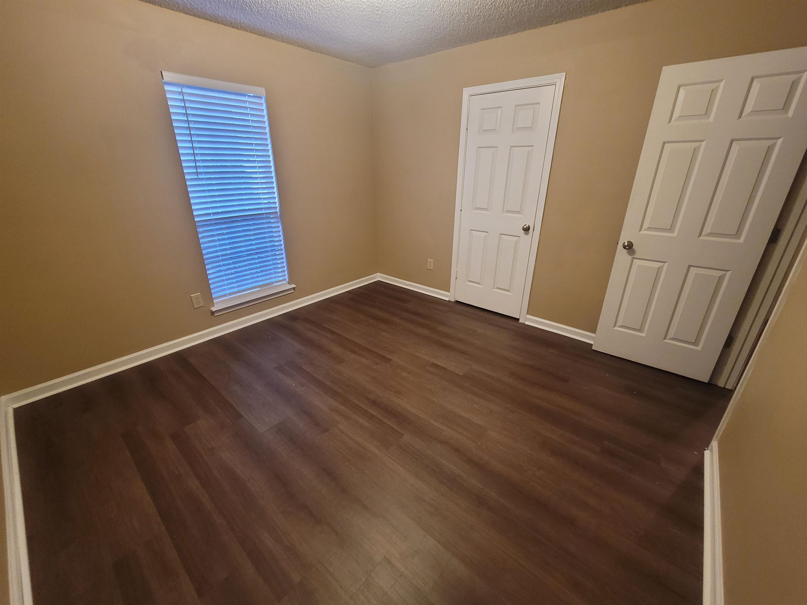 6915 Brady Hill Dr Property Photo 22