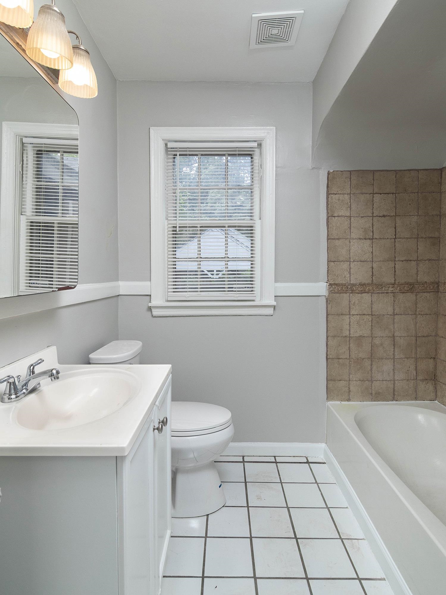3663 Park Ave Property Photo 14