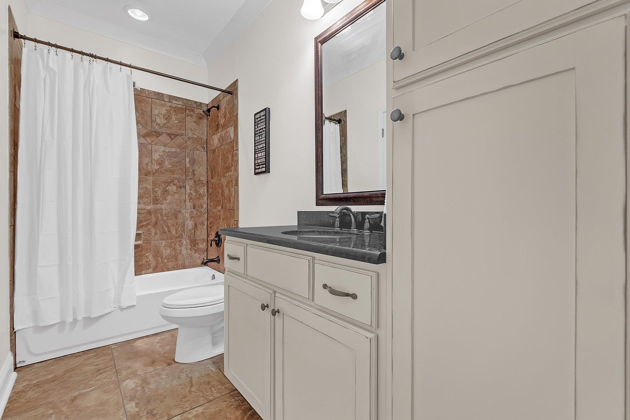 3246 N Hartwell Ridge Dr Property Photo 33