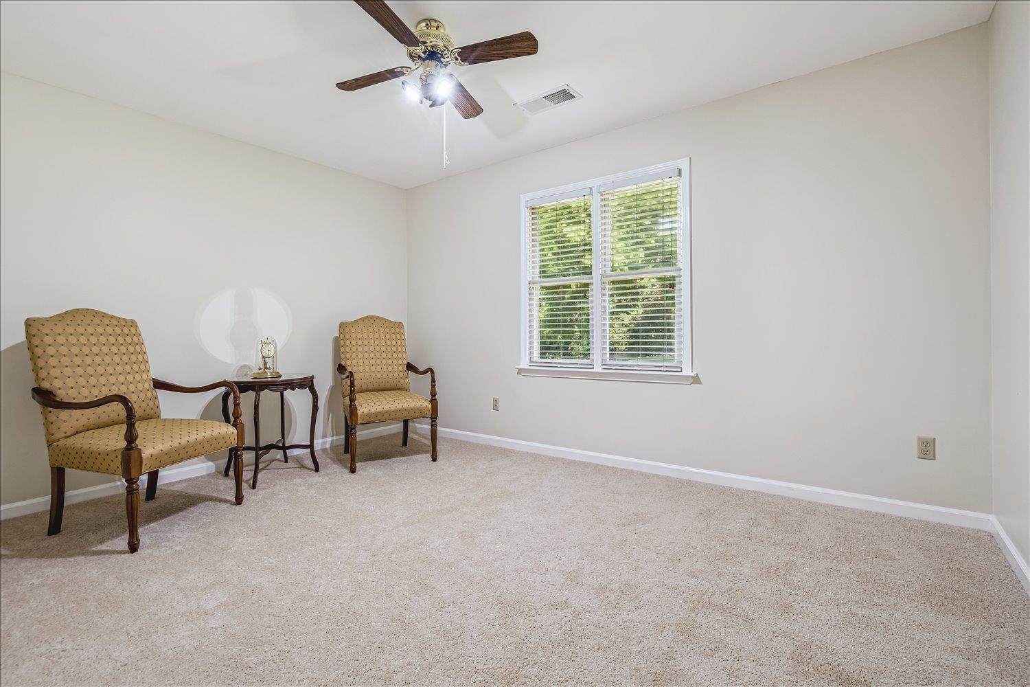 4115 Blackheath Dr Property Photo 24