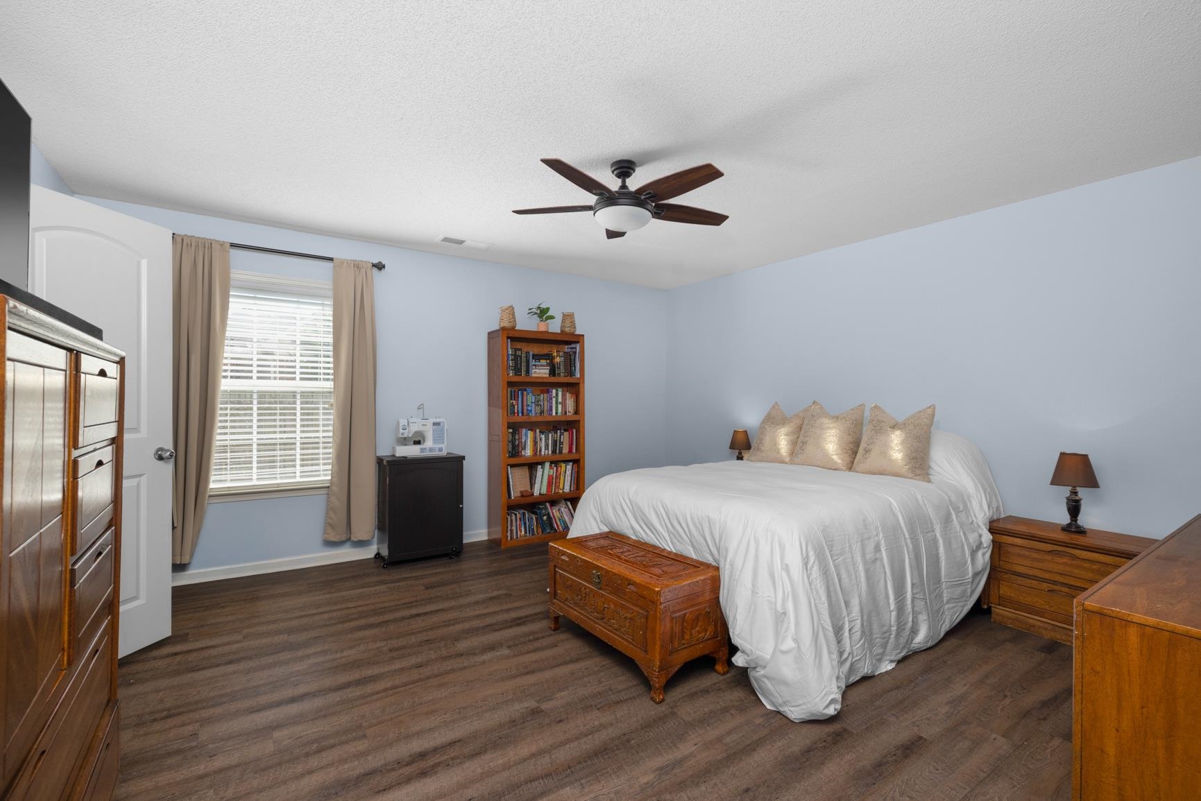 269 Hummingbird Loop Property Photo 14