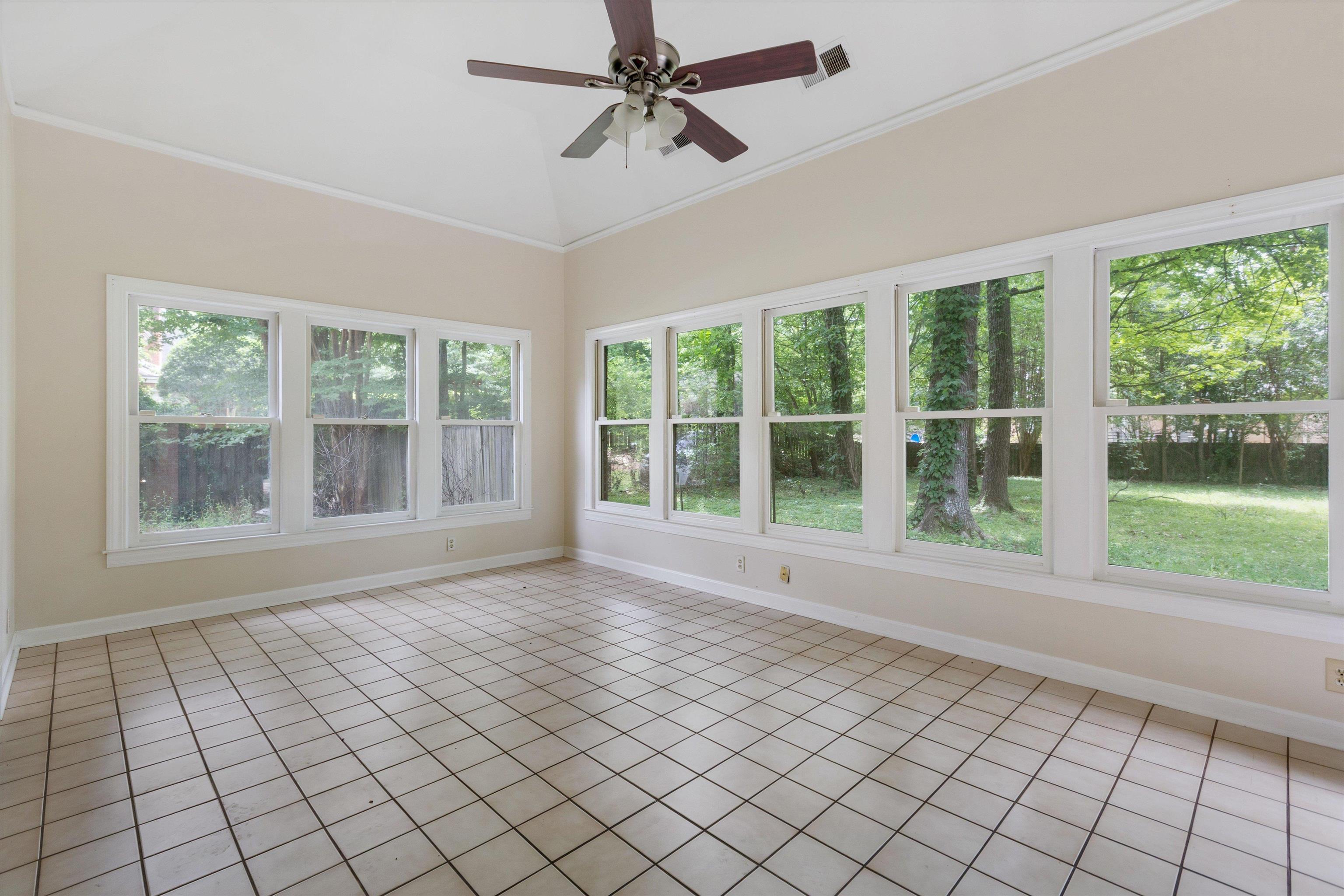 51 Summer Grove Rd Property Photo 11