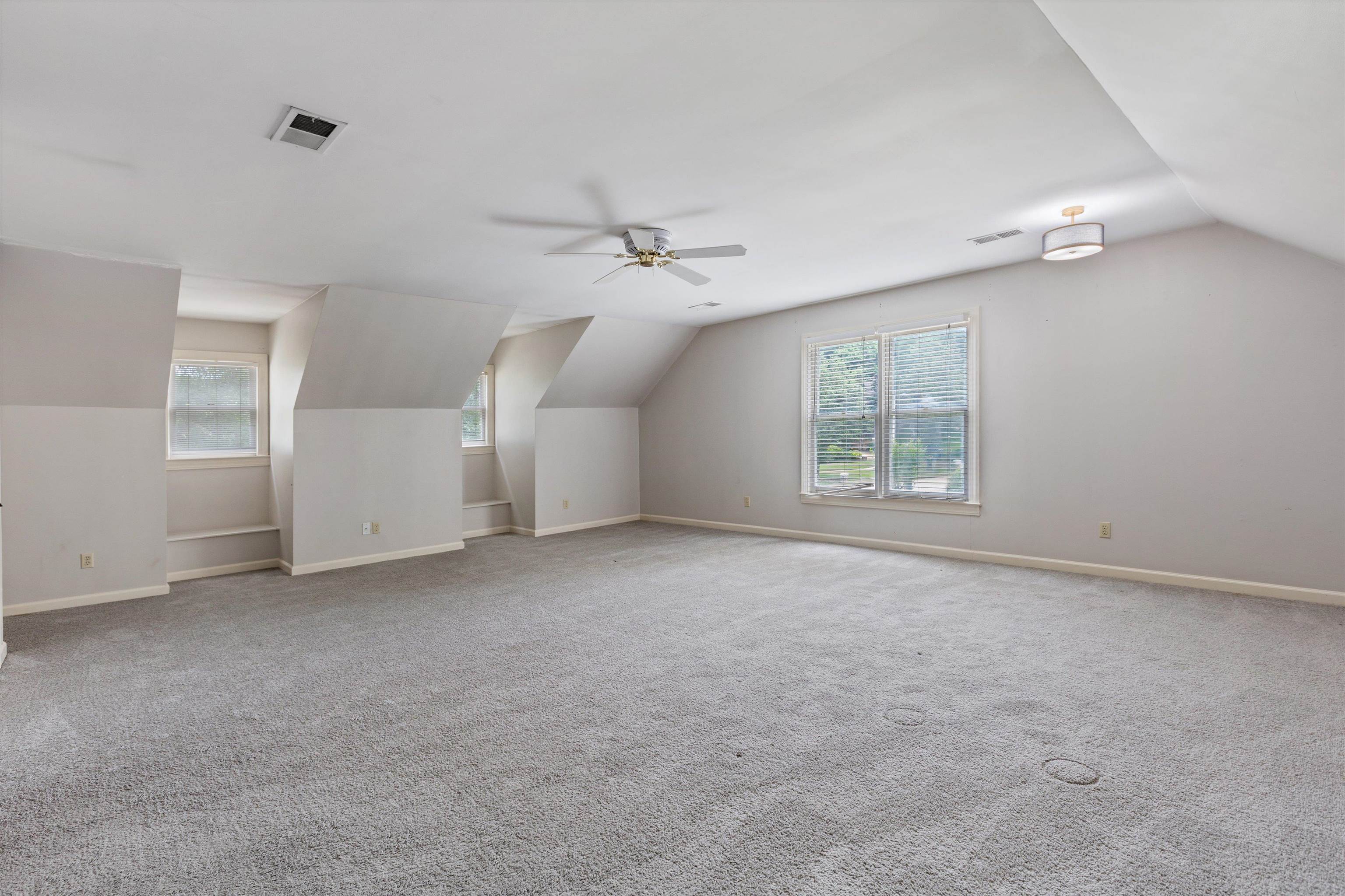 51 Summer Grove Rd Property Photo 22