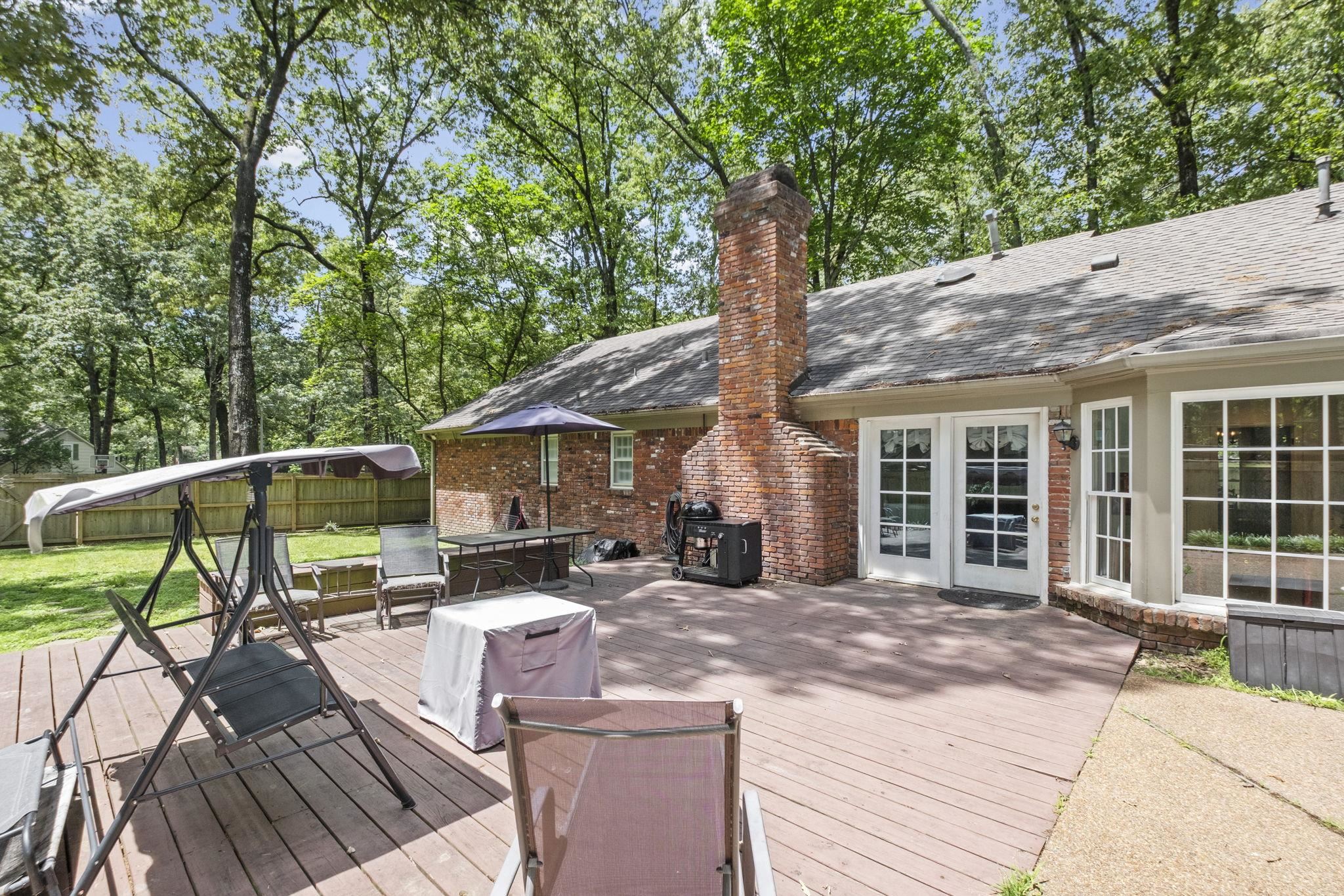 2250 Lochlevin Dr Property Photo 32