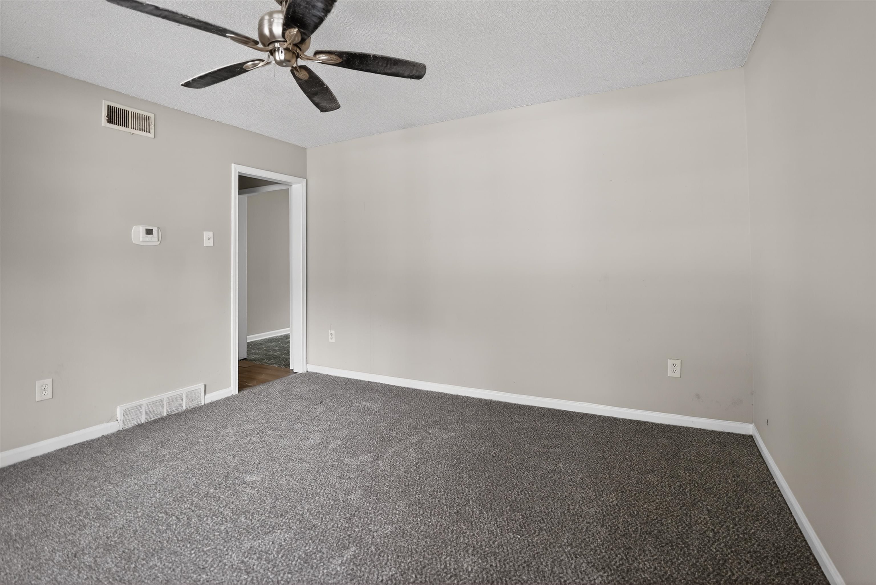 4530 Spring Valley Dr Property Photo 7