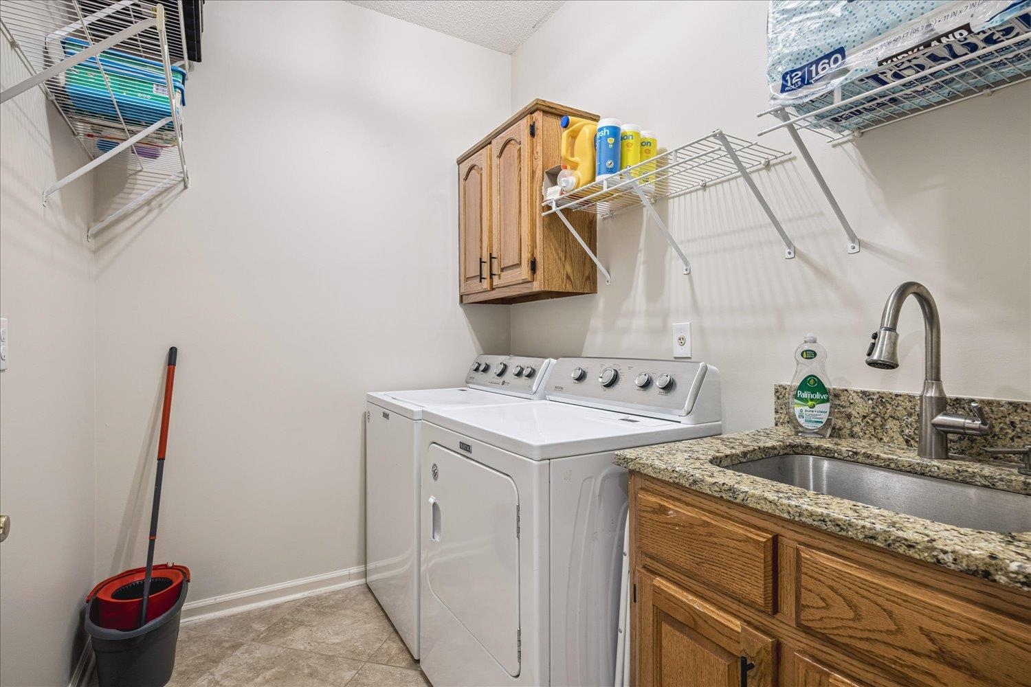643 Wood Valley Dr Property Photo 21