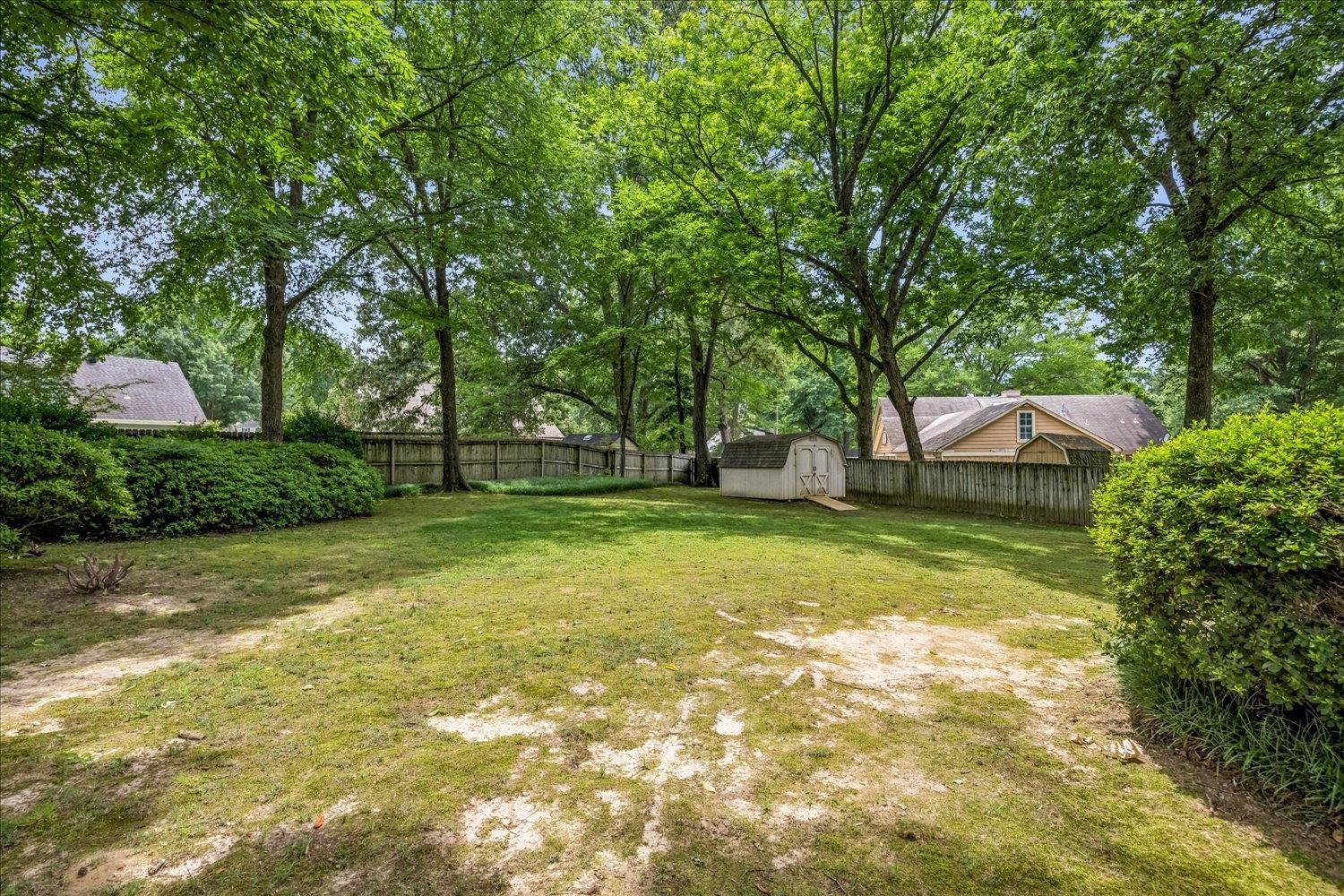 643 Wood Valley Dr Property Photo 26