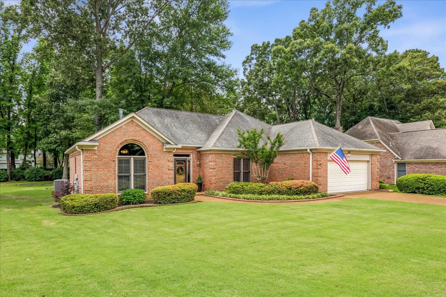 643 Wood Valley Dr Property Photo 30