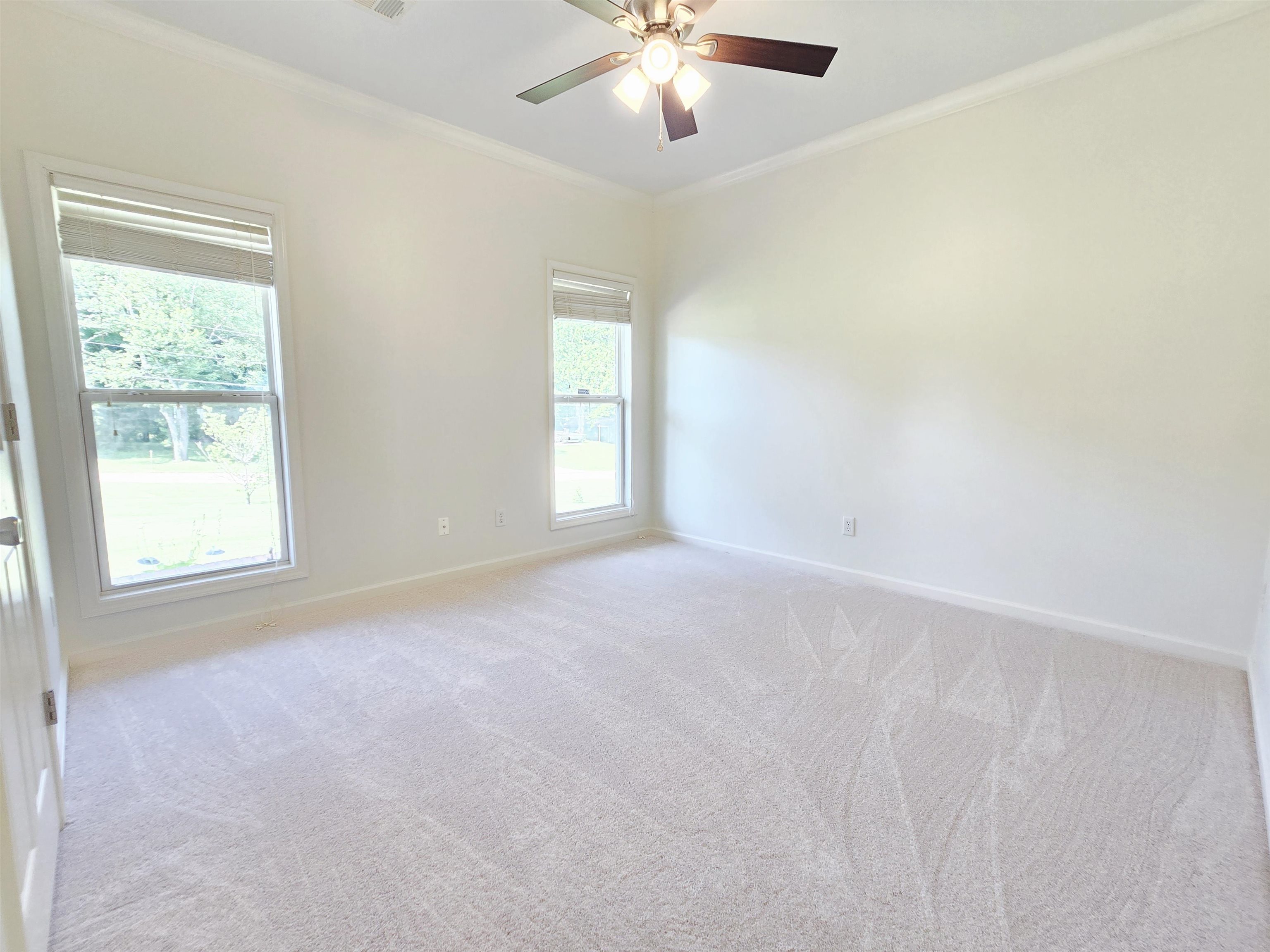 249 Robin St Property Photo 30