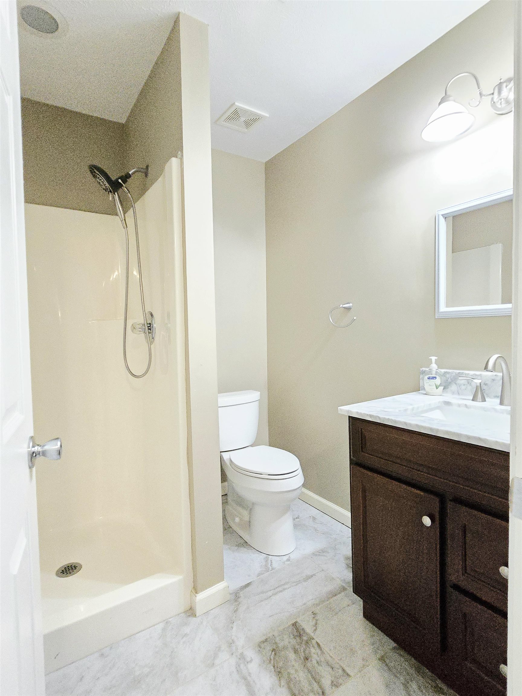 249 Robin St Property Photo 36