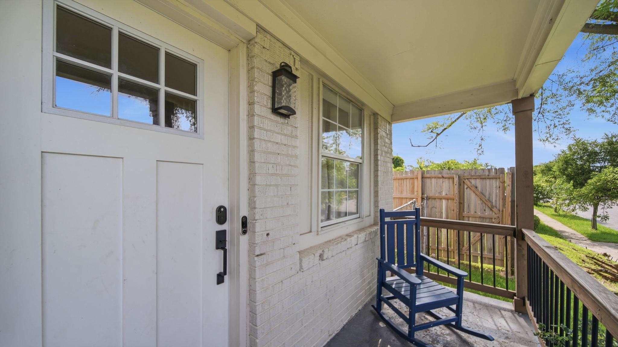 226 Greenlaw Ave Property Photo 8