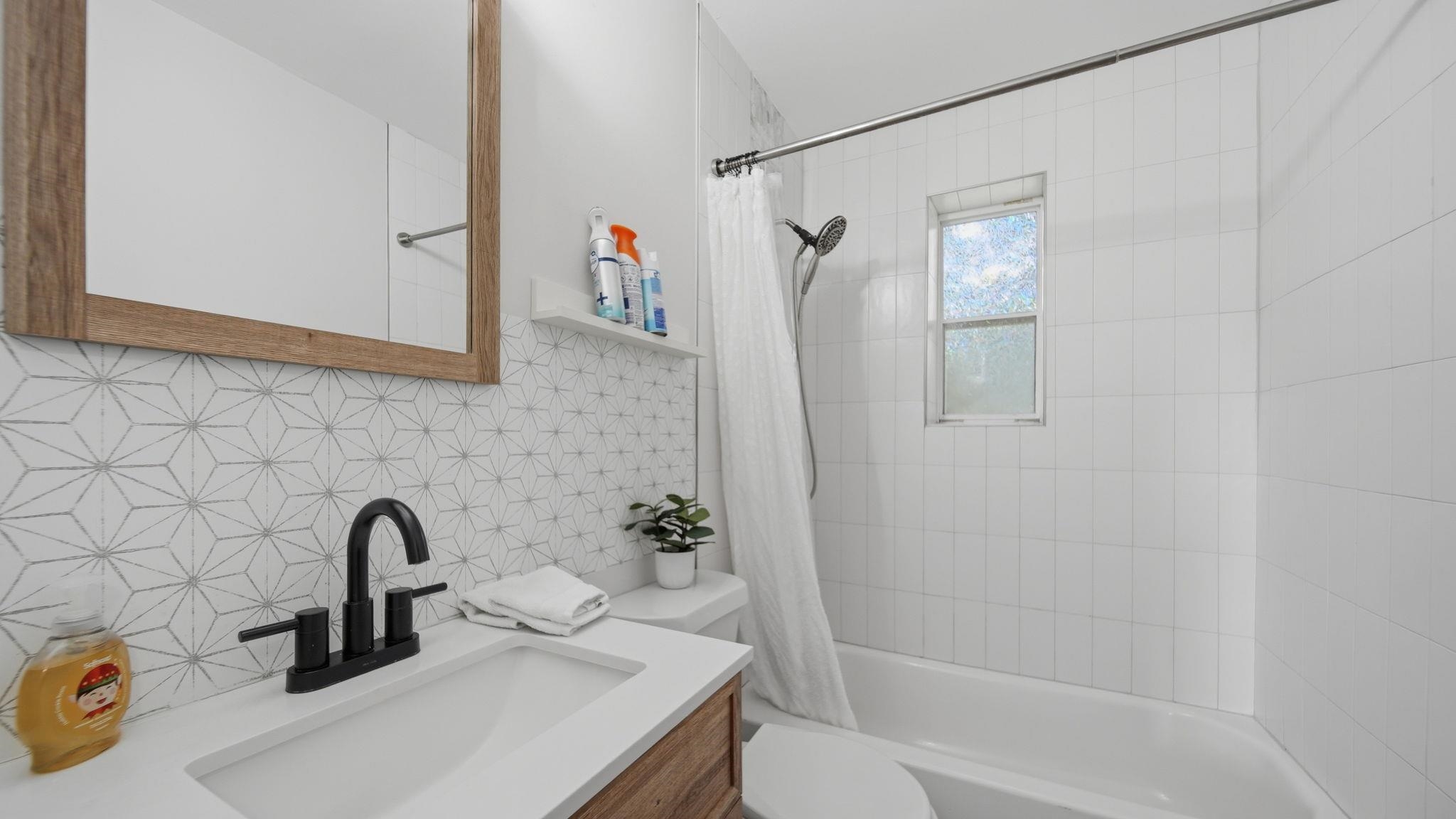 226 Greenlaw Ave Property Photo 20
