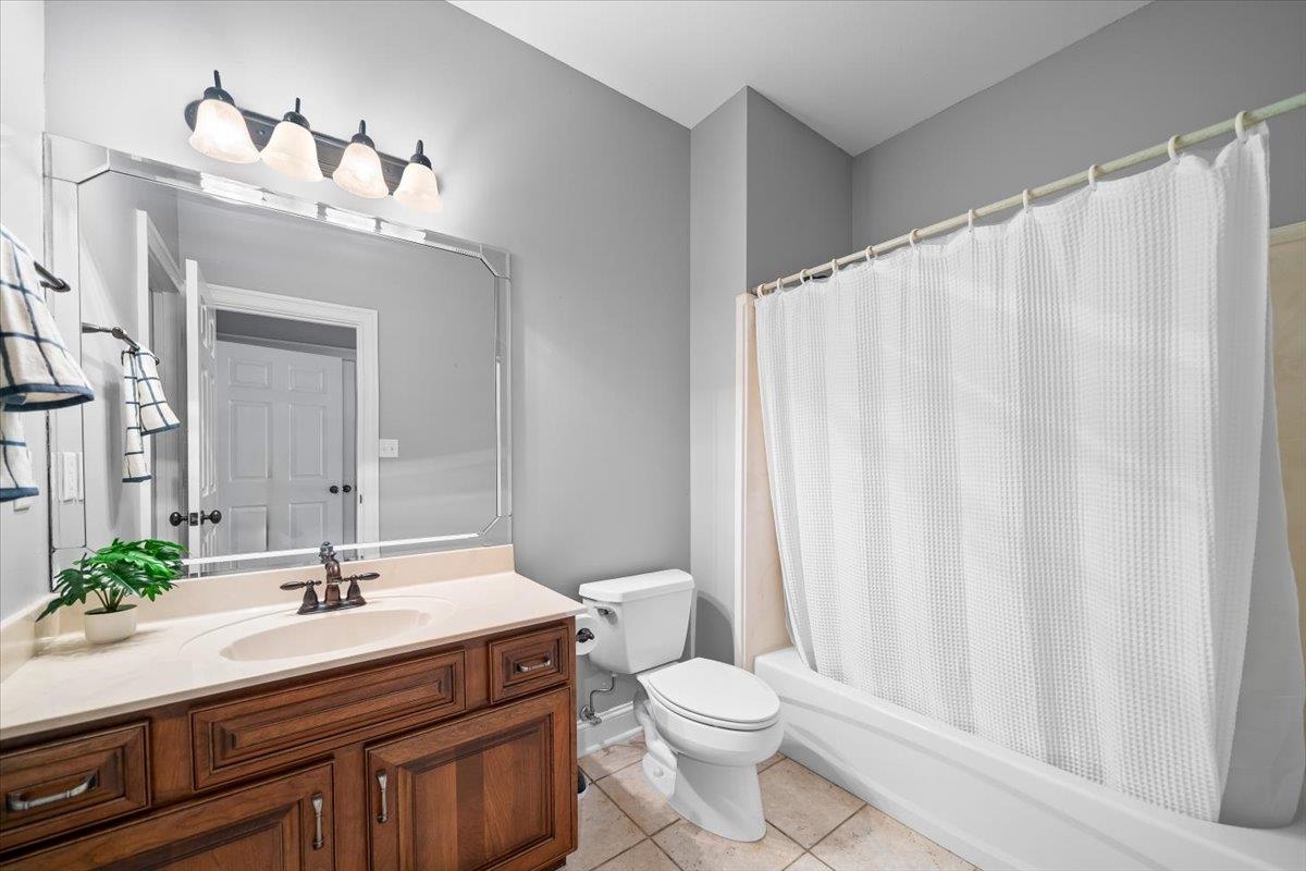 2890 Raleigh-lagrange Dr Property Photo 22