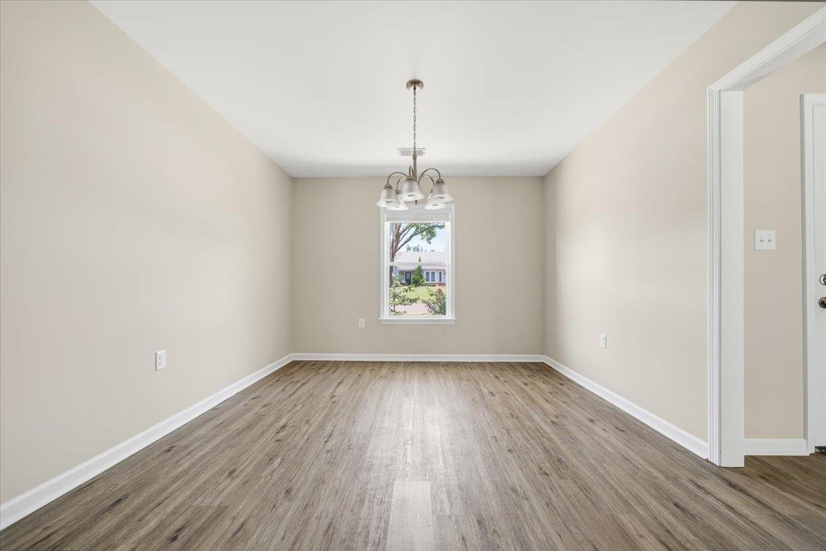 8683 Bazemore St Property Photo 6