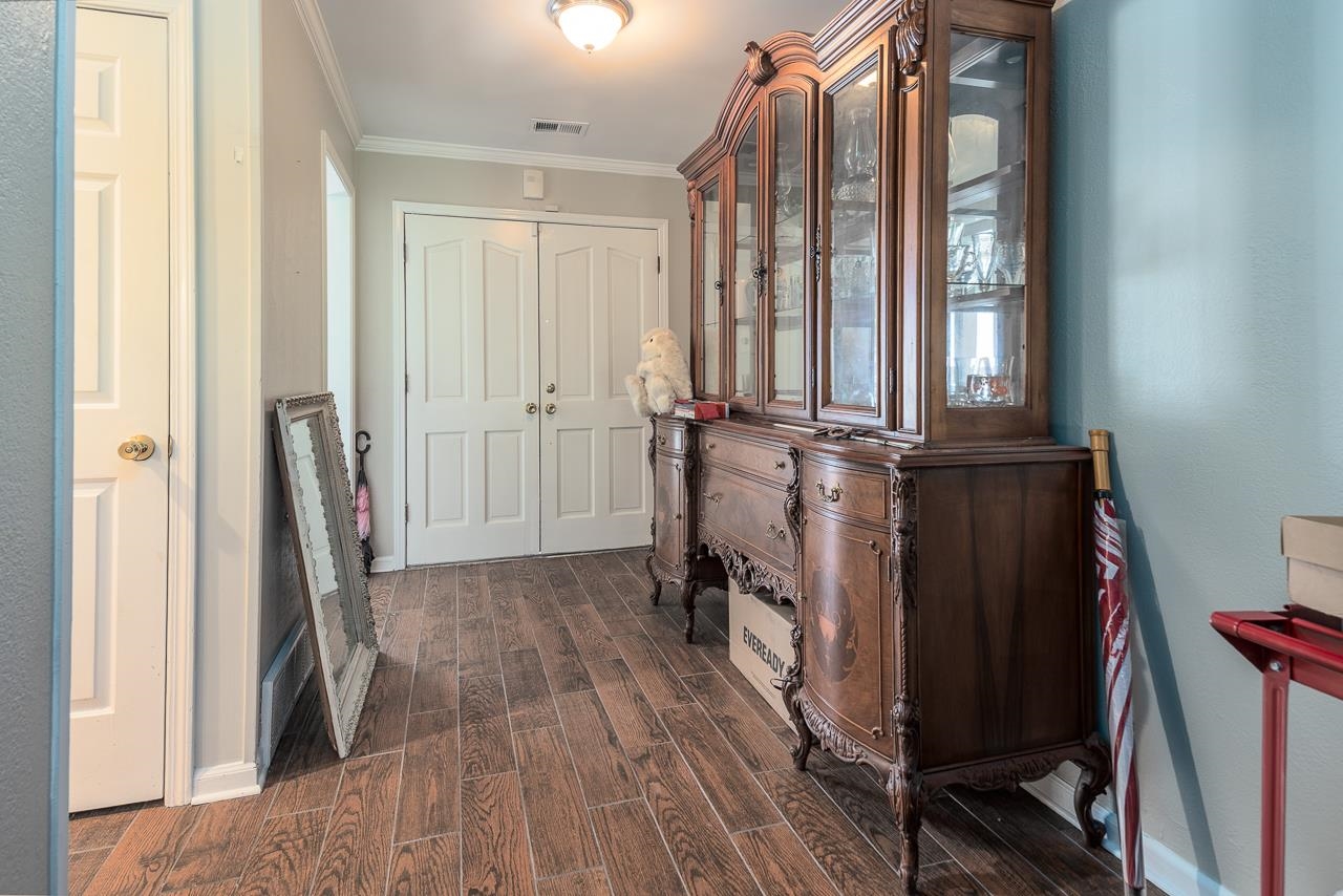 7829 Gateway Inlet Cv Property Photo 10