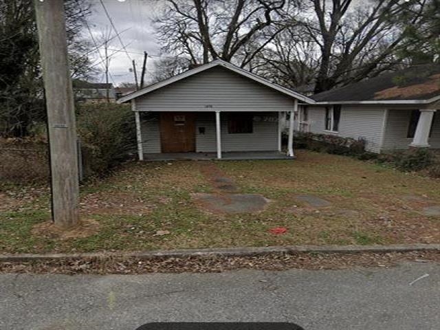 1296 Englewood St Property Photo 1