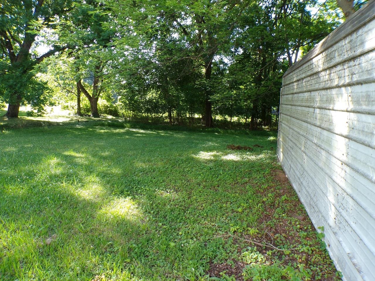 227 N 5th St Property Photo 8