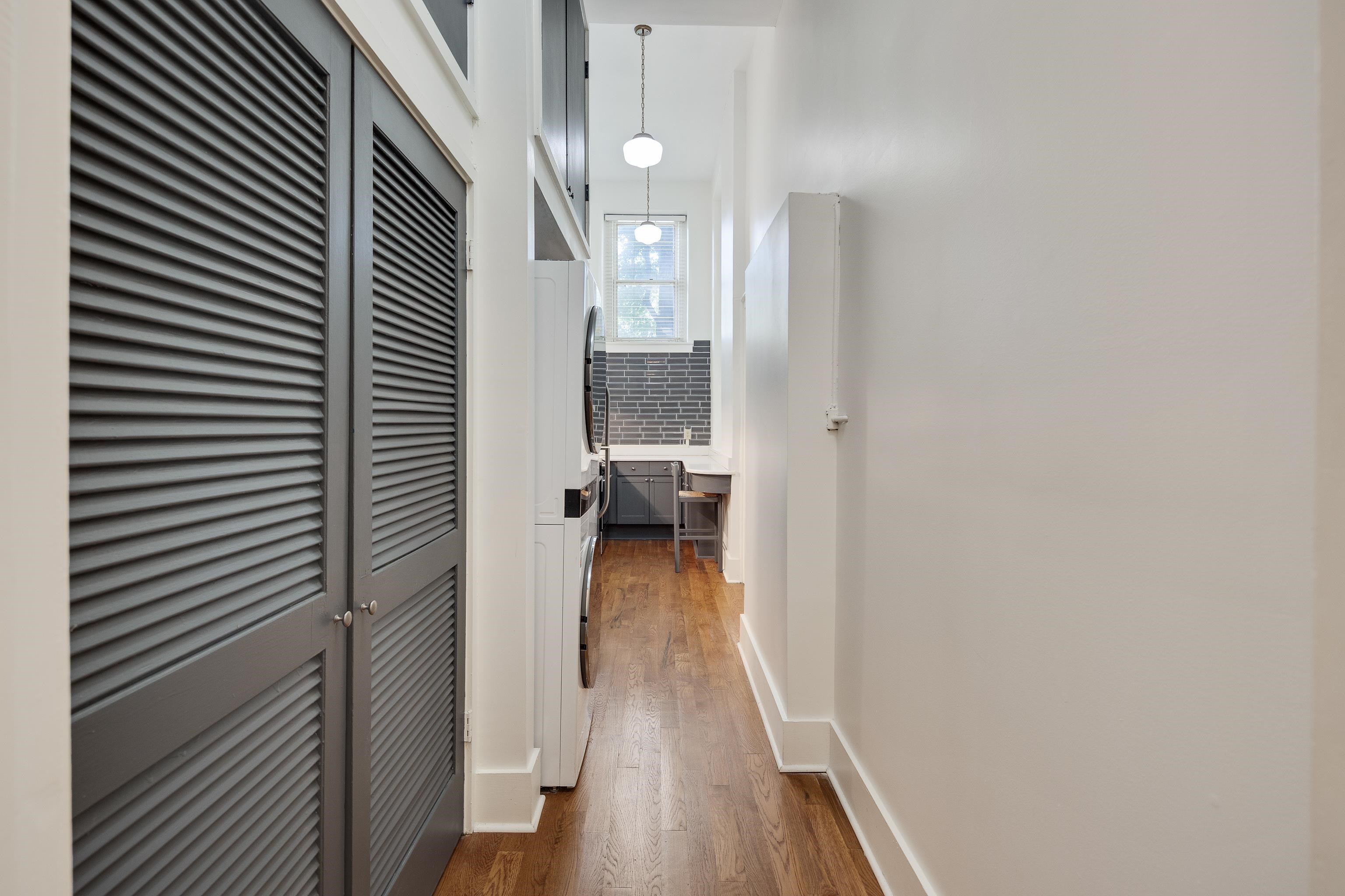 519 S Edgewood St 206 Property Photo 11