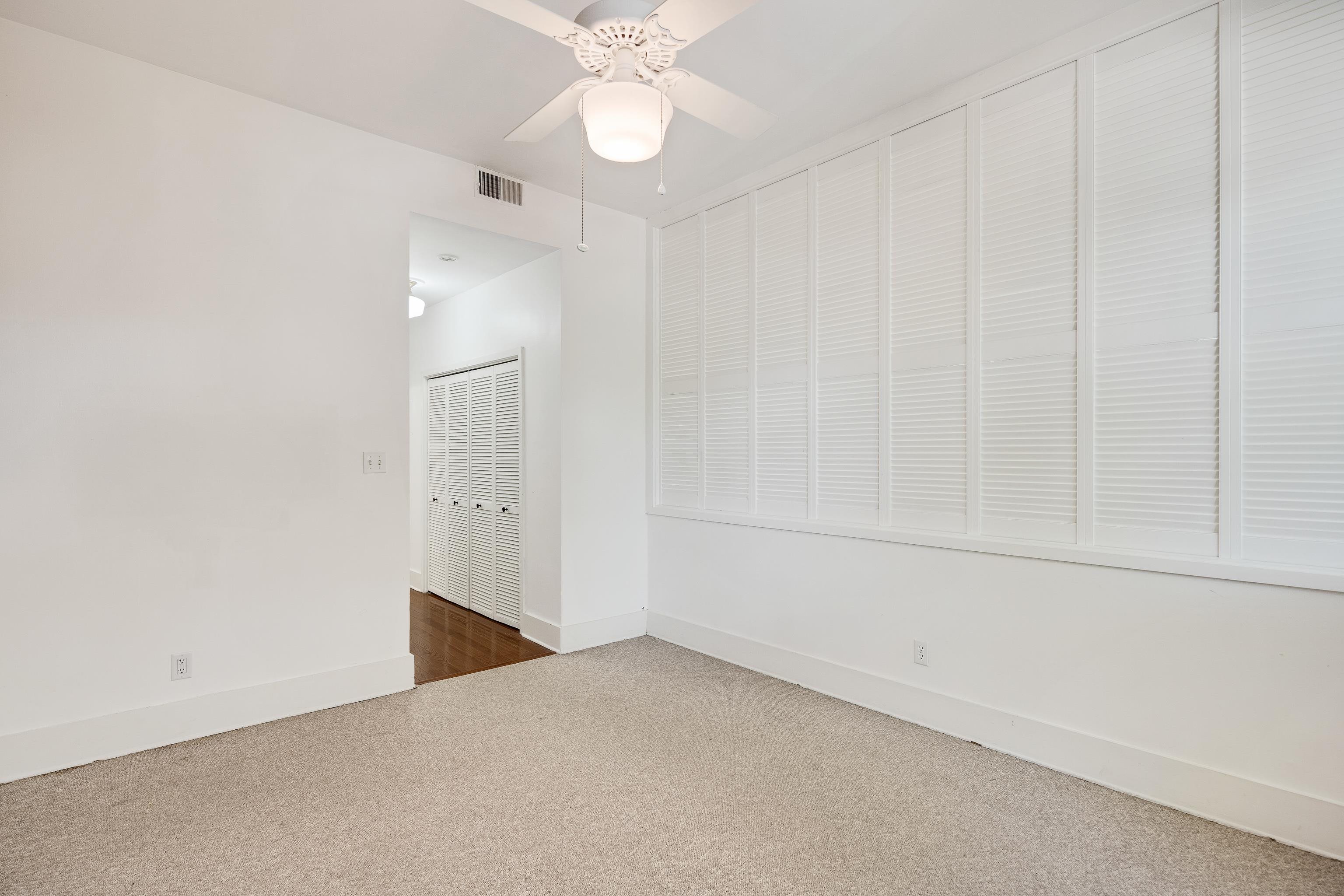 519 S Edgewood St 206 Property Photo 15